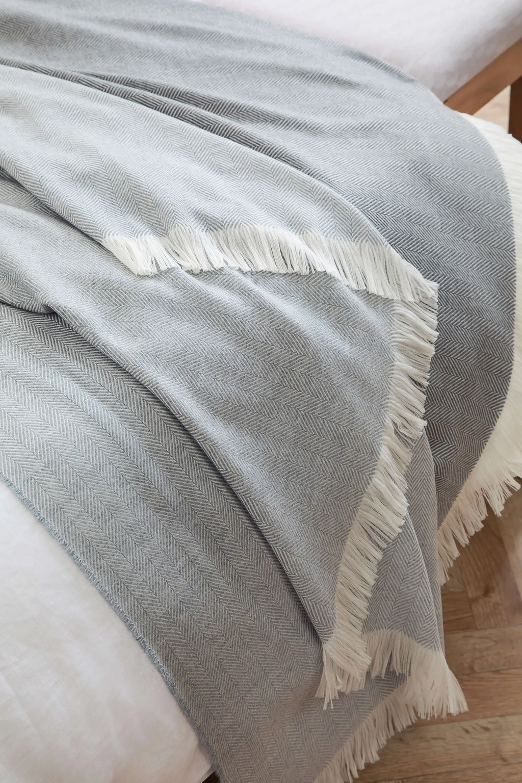 Herringbone Merino Bed Throw in Mist