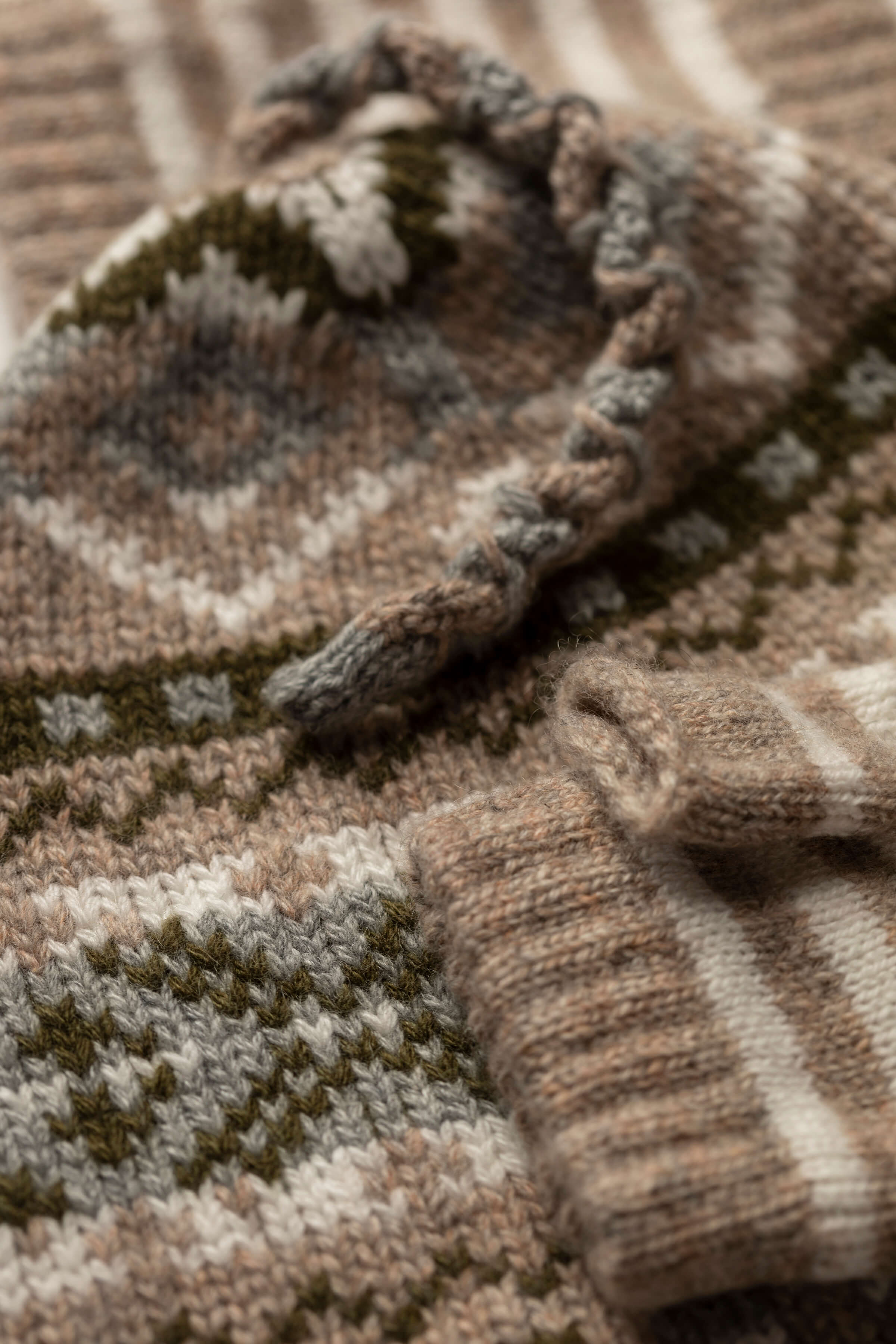 Children's Natural Fairisle Hat & Stripy Wristwarmers Gift Set