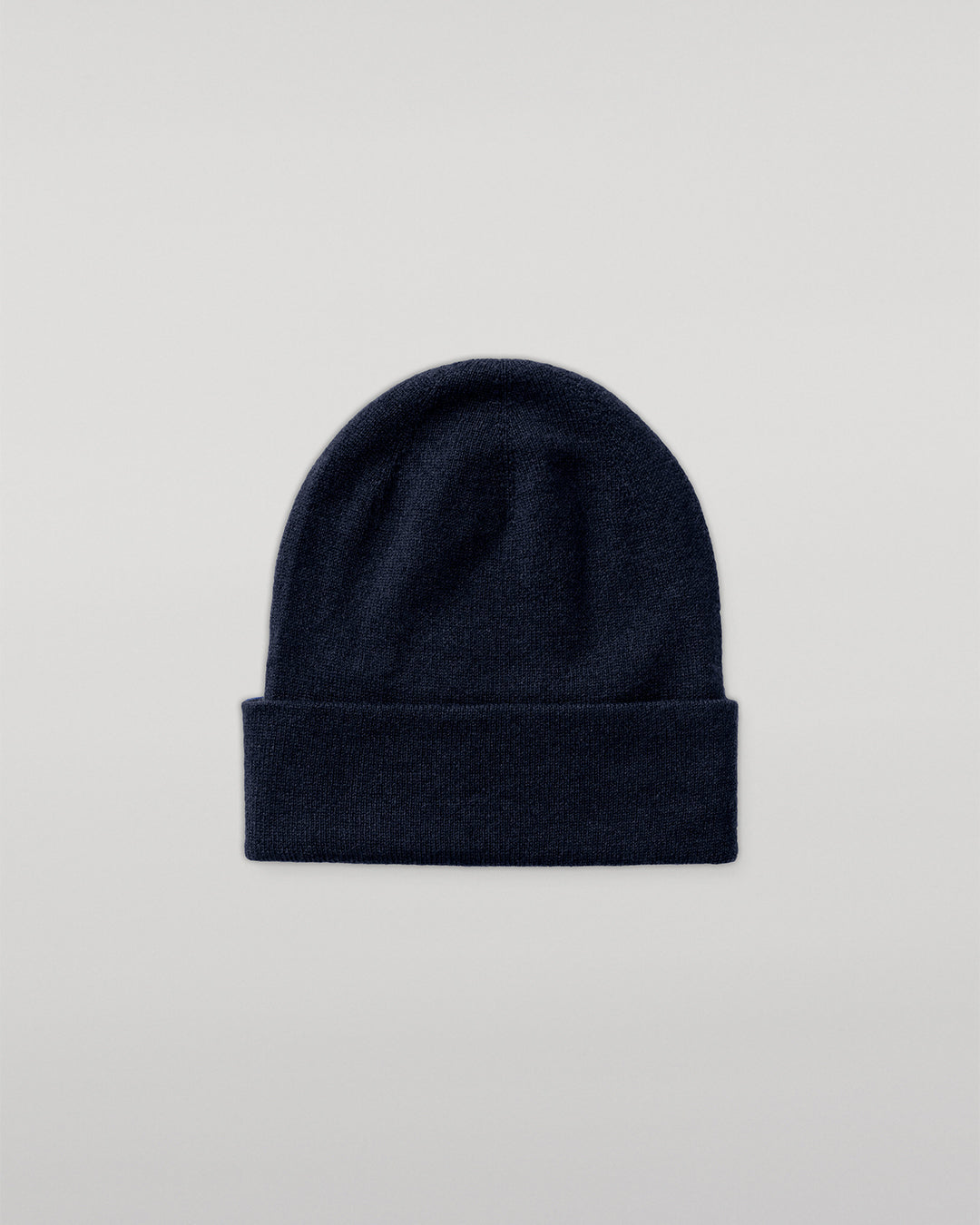 Braemar Dark Navy Cashmere Beanie
