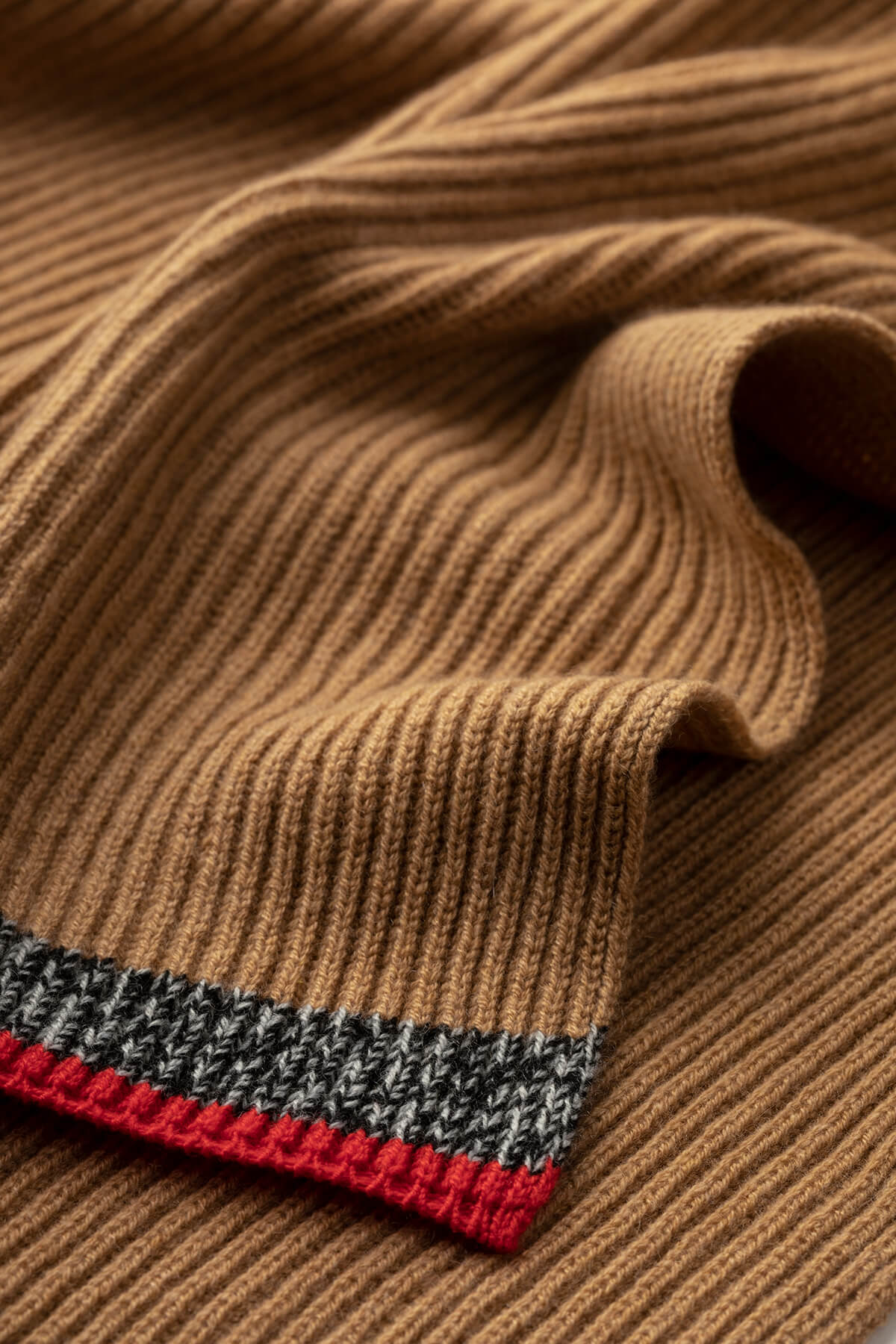 Ribbed Cashmere Tipping Camel Scarf