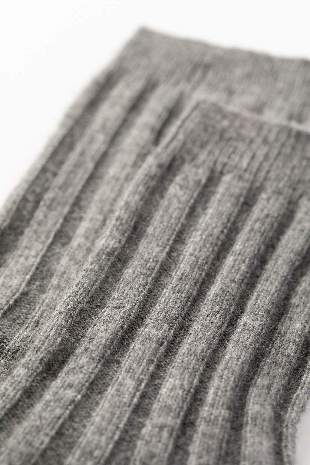 Men's Charcoal Cashmere Lounge Socks