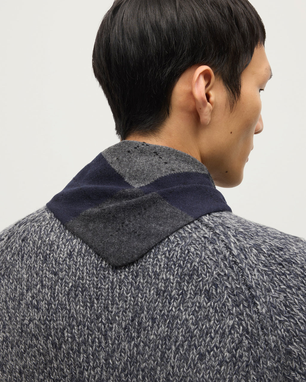Clan Dark Navy Argyle Cashmere Bandana