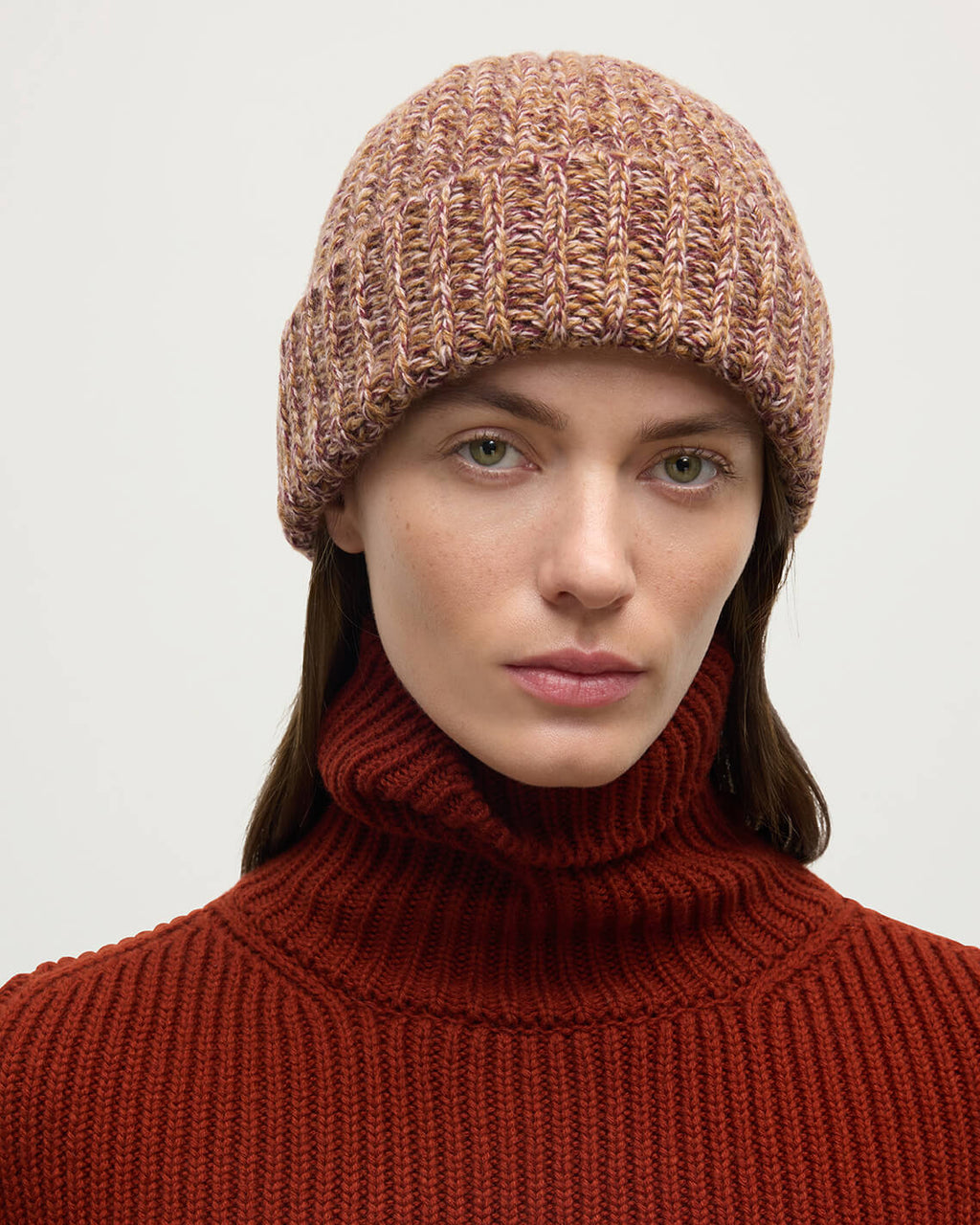 Half Cardigan Stich Red Cashmere Beanie