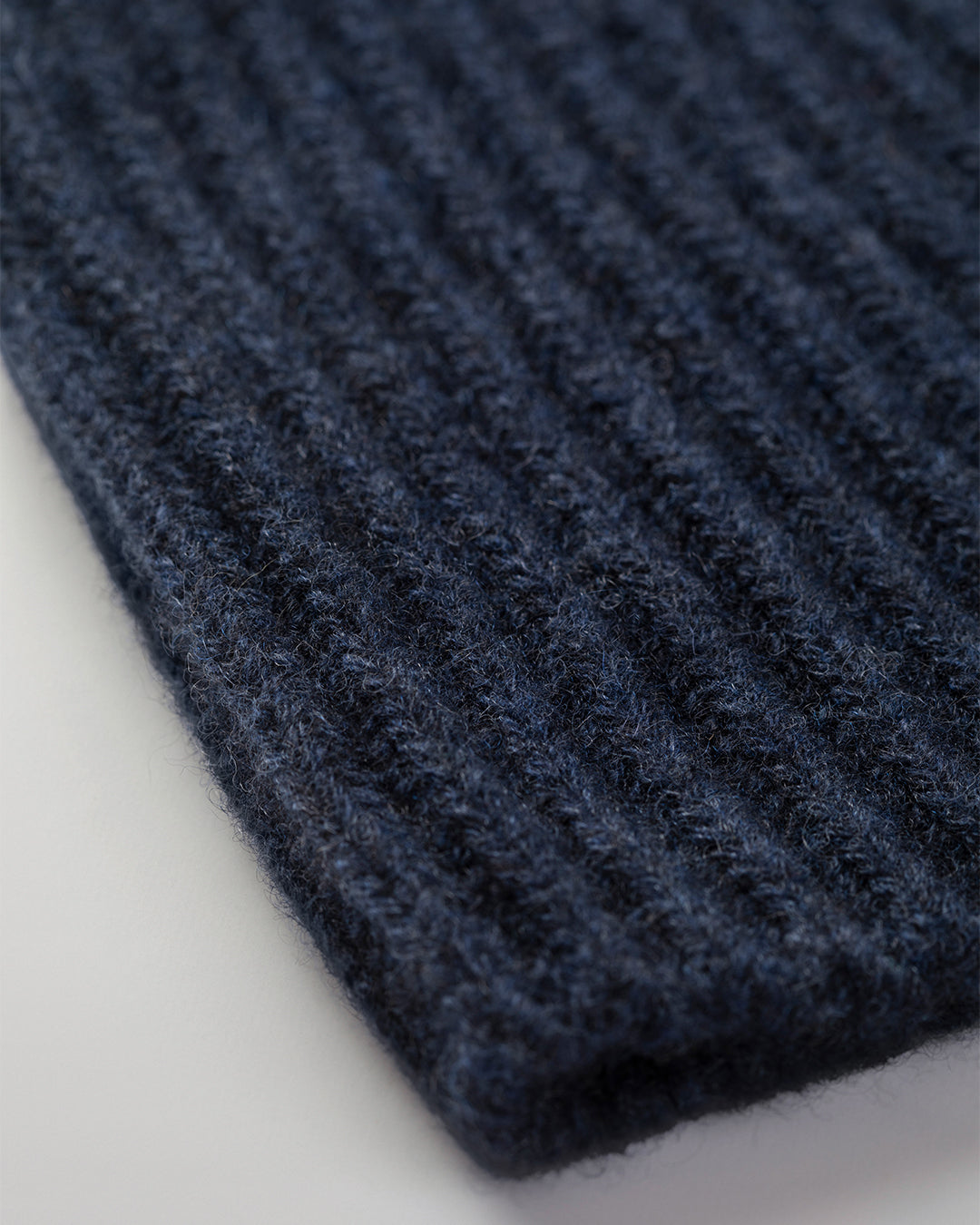 Lovat Navy Cashmere Hat