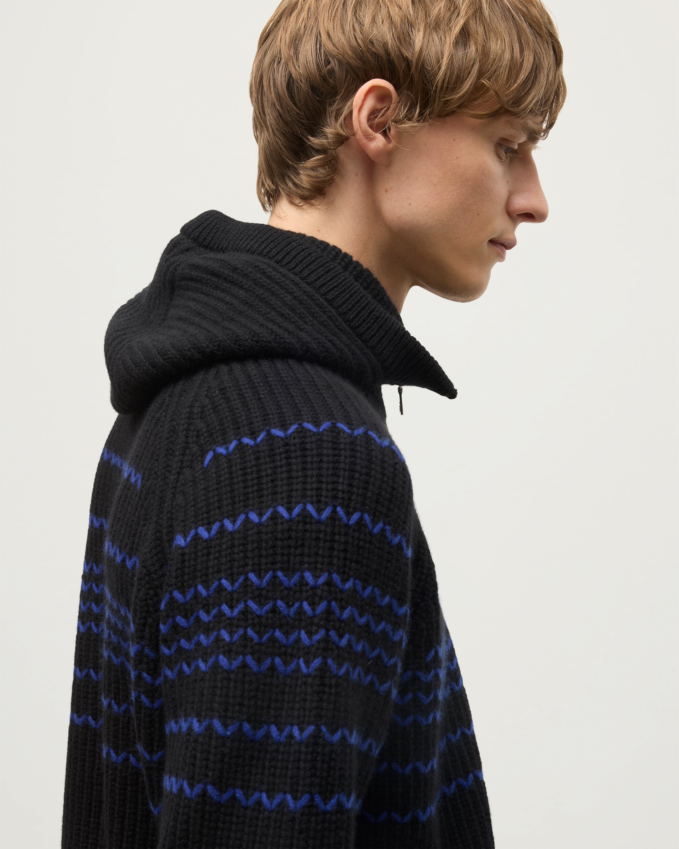 Nevis Black Cashmere Hood