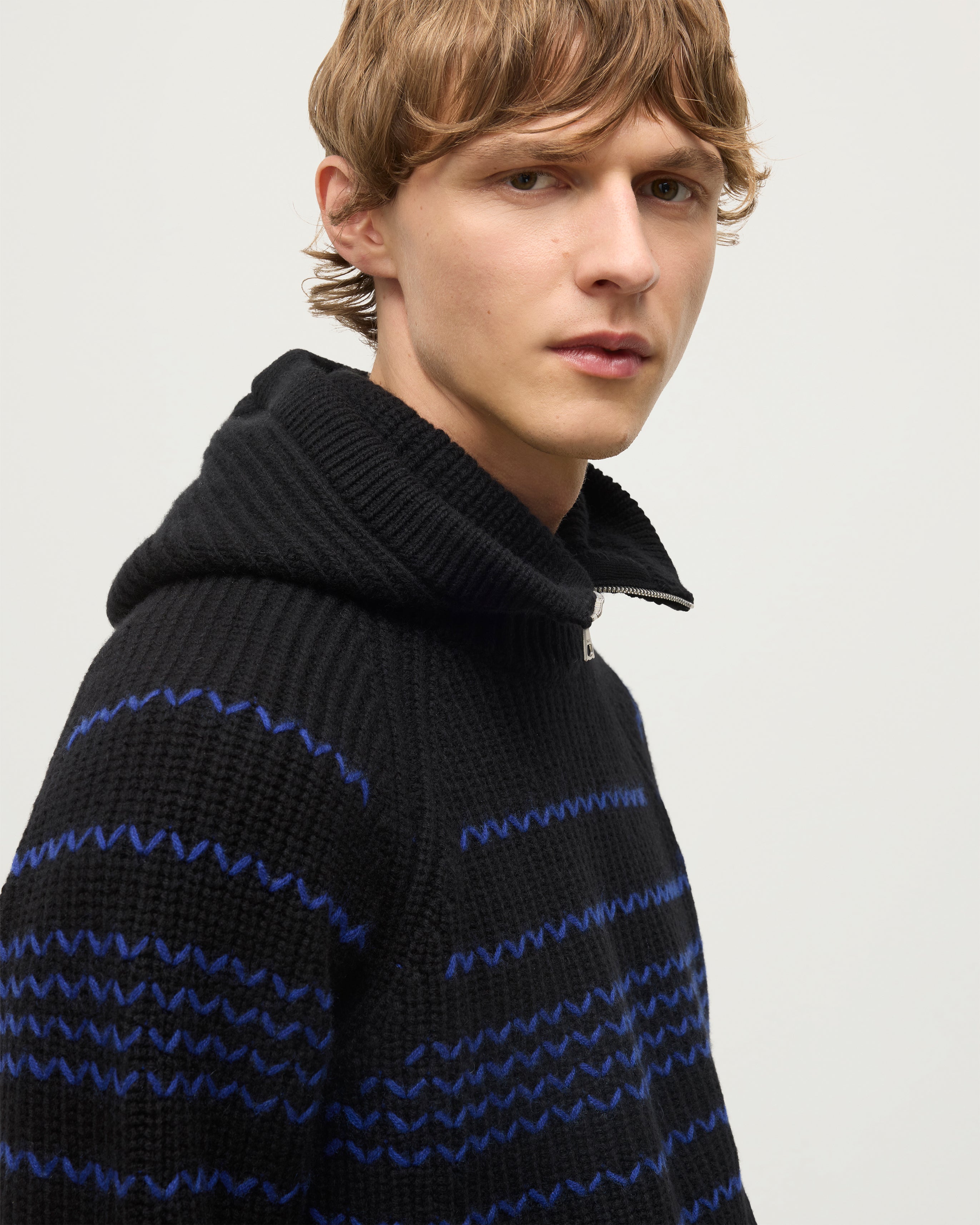 Nevis Black Cashmere Hood