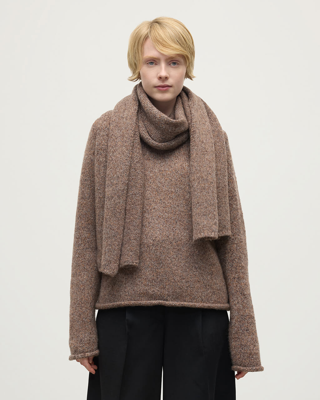 Cashmere Bouclé Brown Scarf
