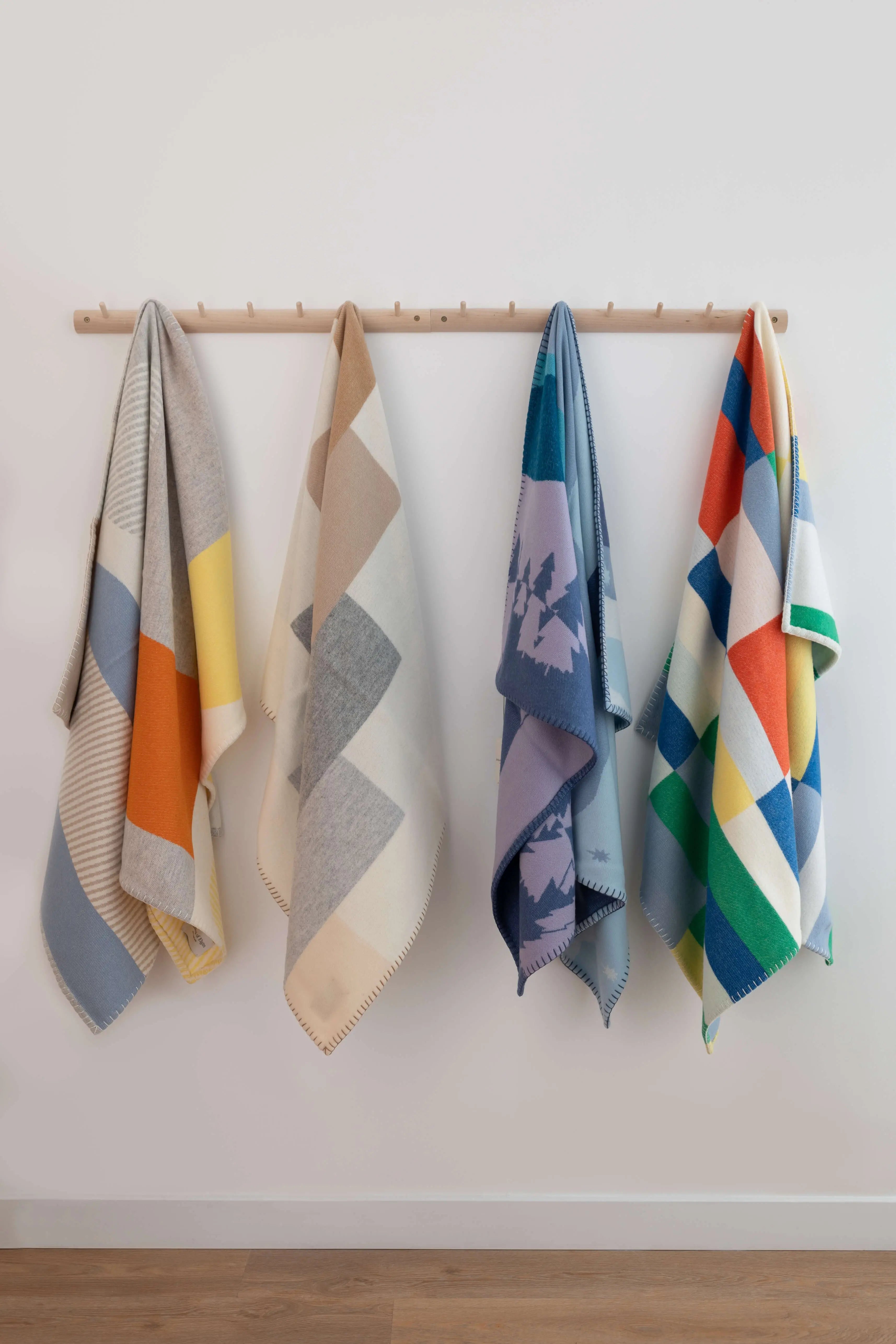 Children's Blanket in Playful Shapes