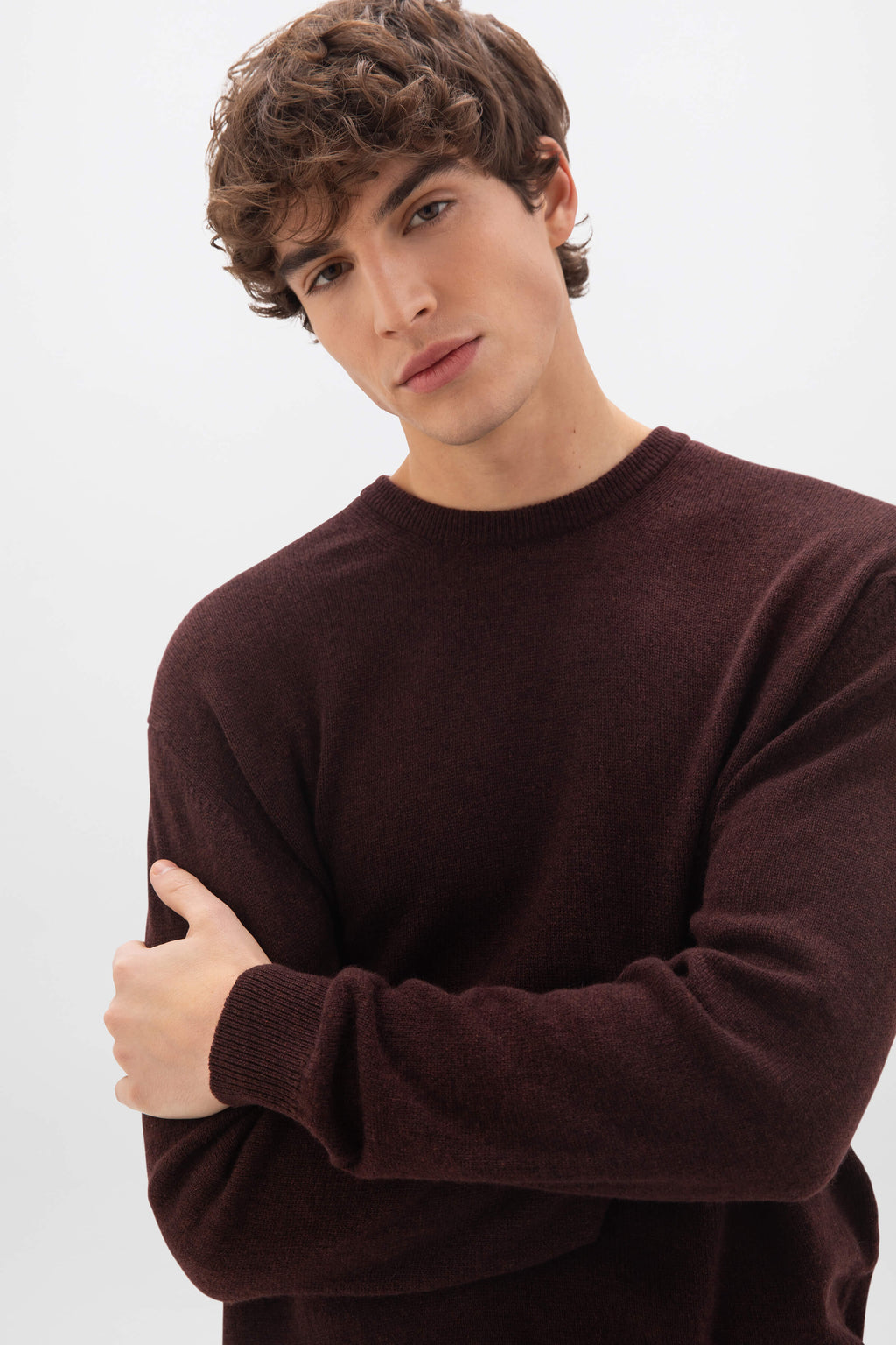 Classic Cashmere Dark Brown Round Neck Jumper