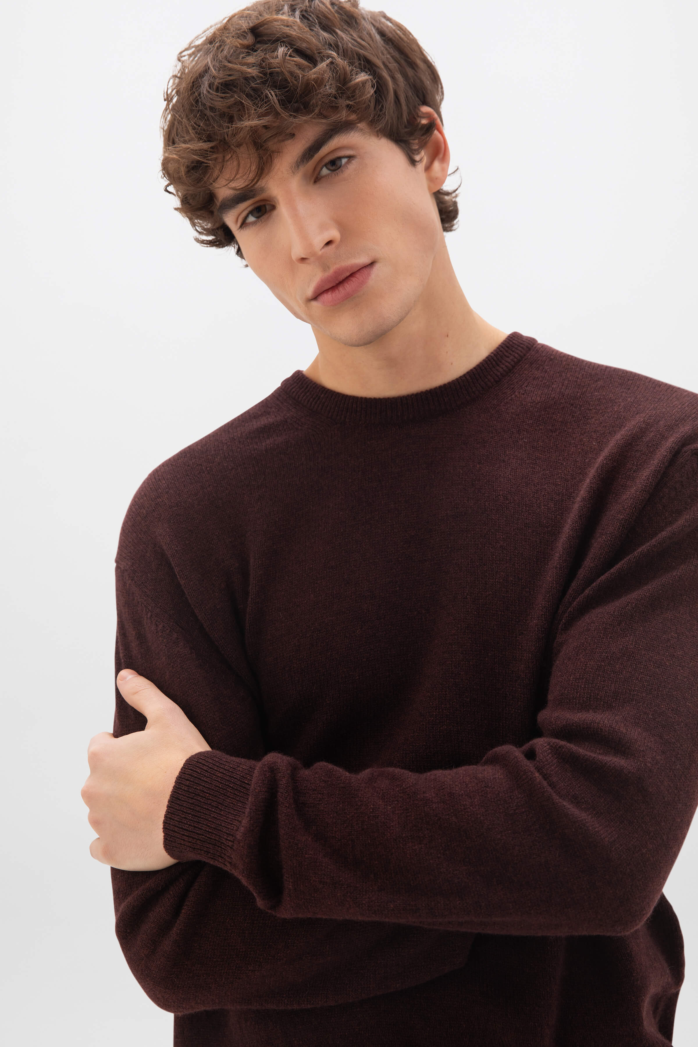 Classic Cashmere Dark Brown Round Neck Jumper