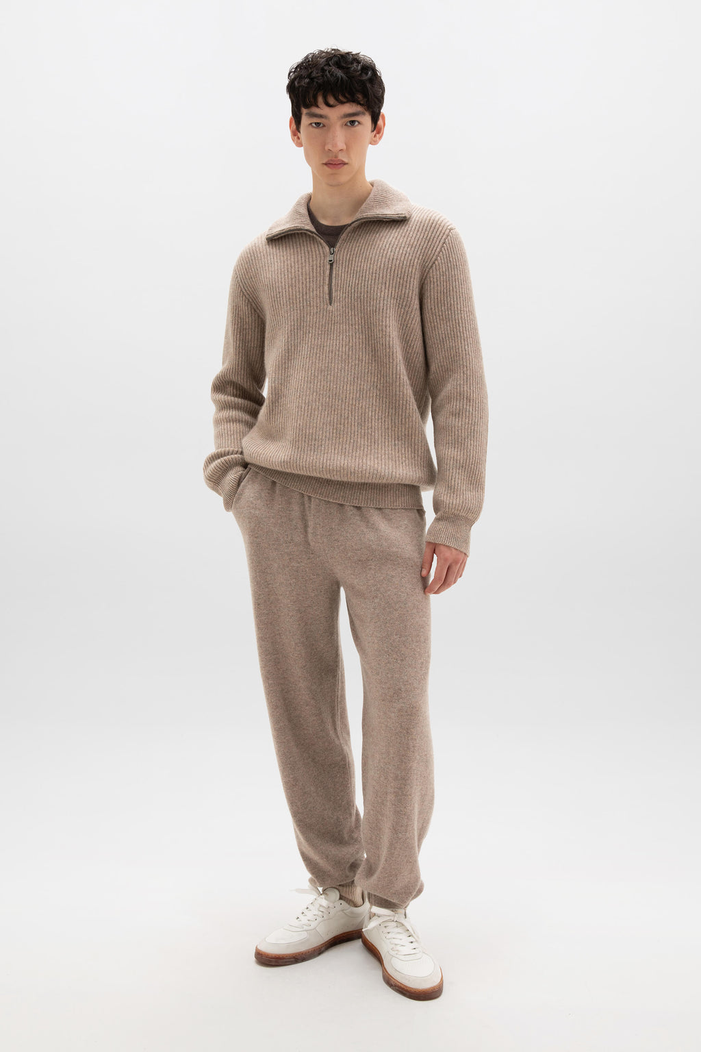 Ribbed Cashmere Zip Neck Light Brown Jumper
