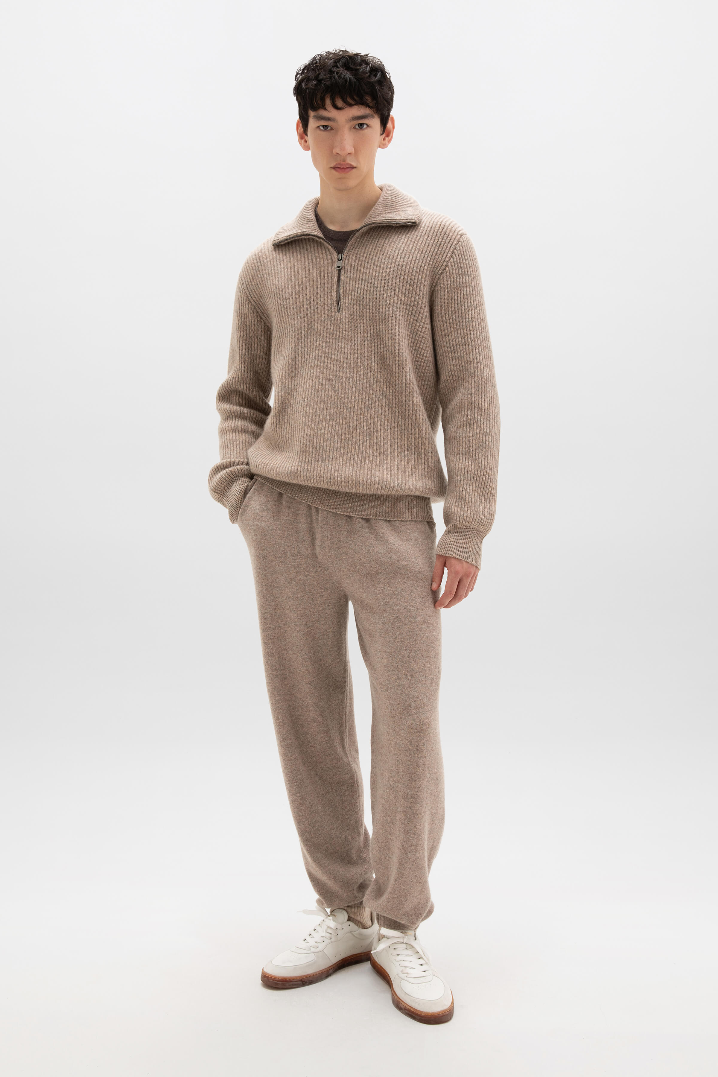 Ribbed Cashmere Zip Neck Light Brown Jumper