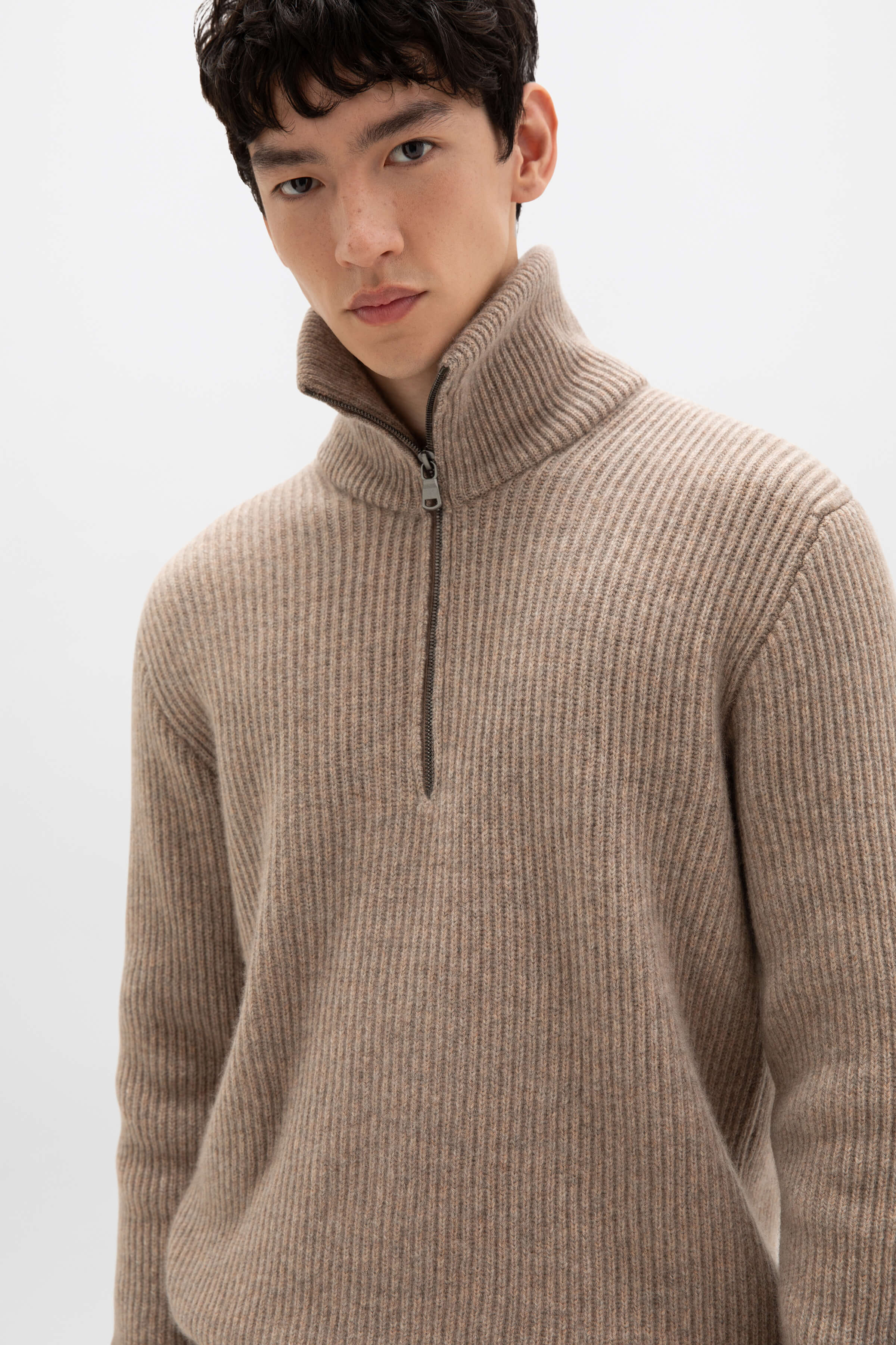 Ribbed Cashmere Zip Neck Light Brown Jumper