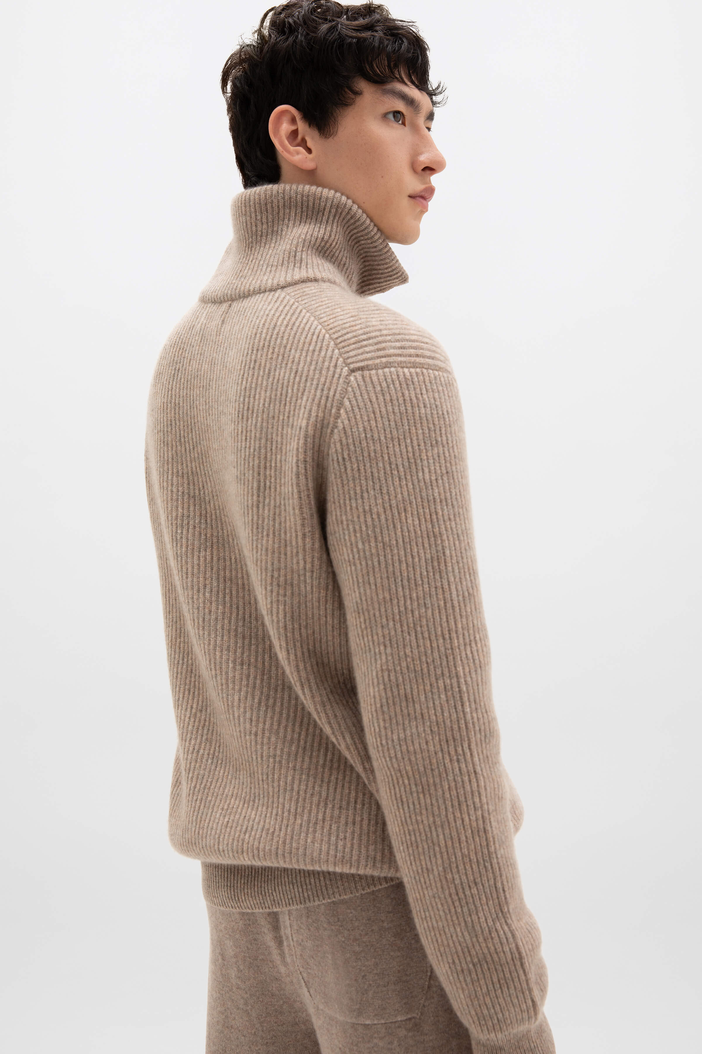 Ribbed Cashmere Zip Neck Light Brown Jumper