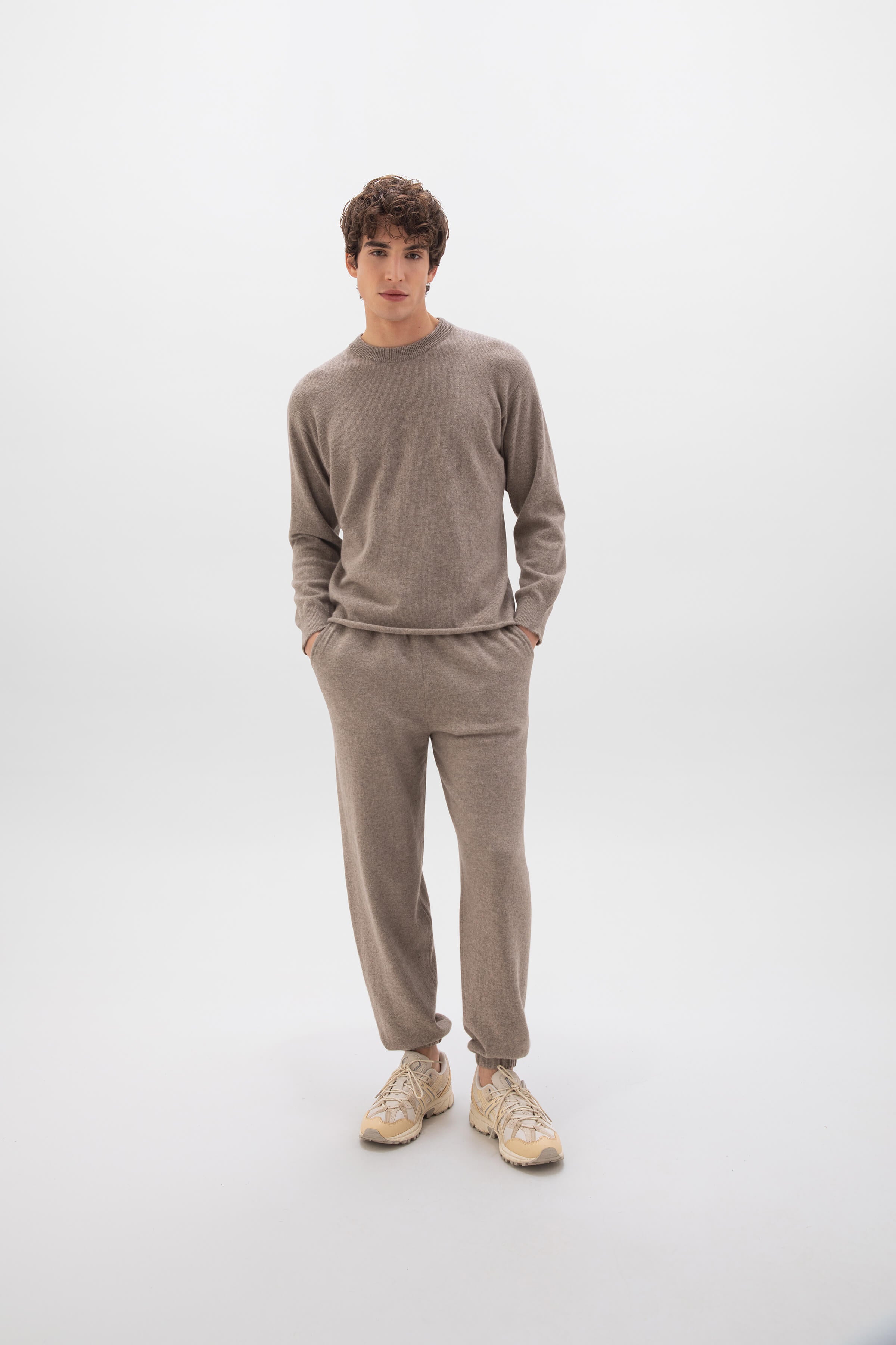 Performance Cashmere Cuffed Light Brown Joggers