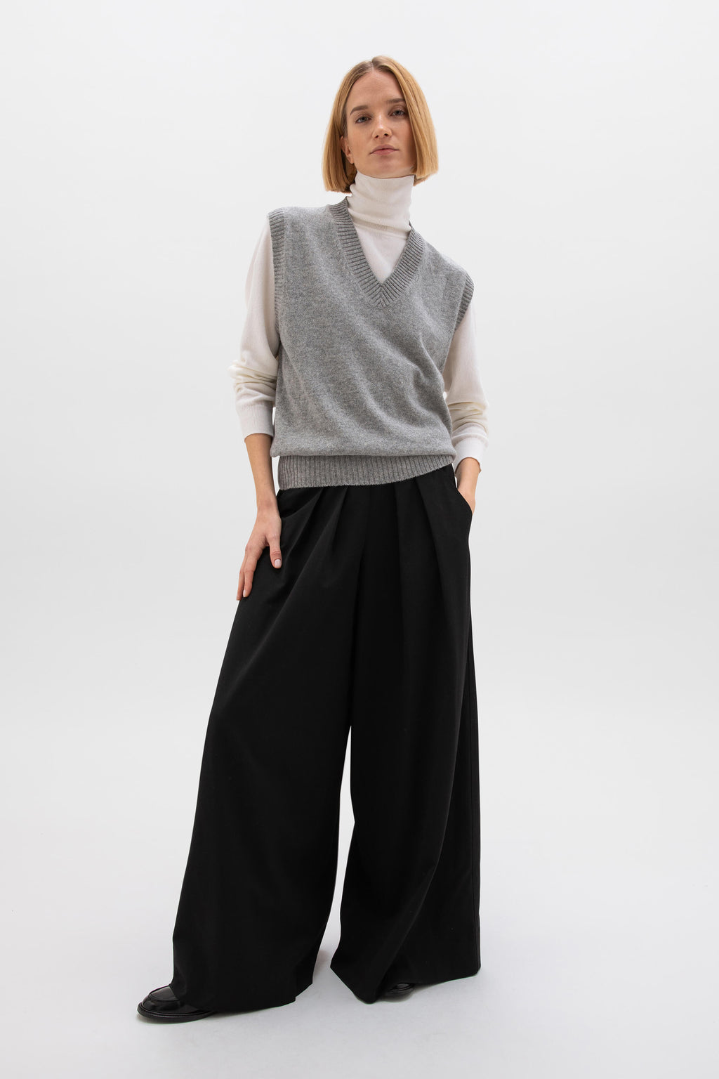 Gauzy Cashmere Light Grey Tank