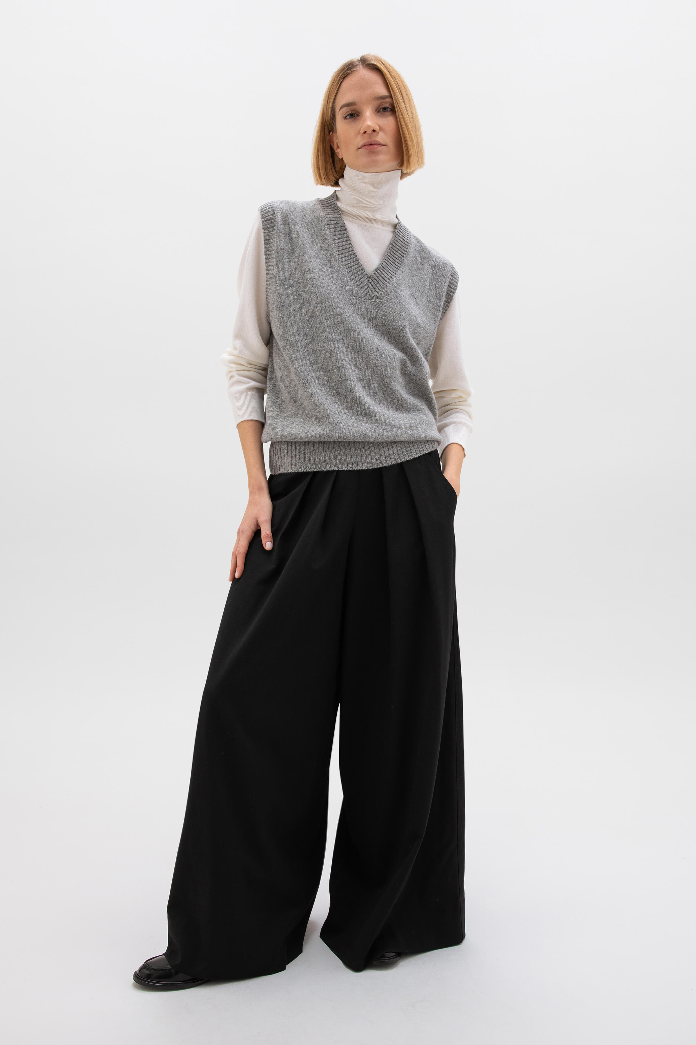 Gauzy Cashmere Light Grey Tank