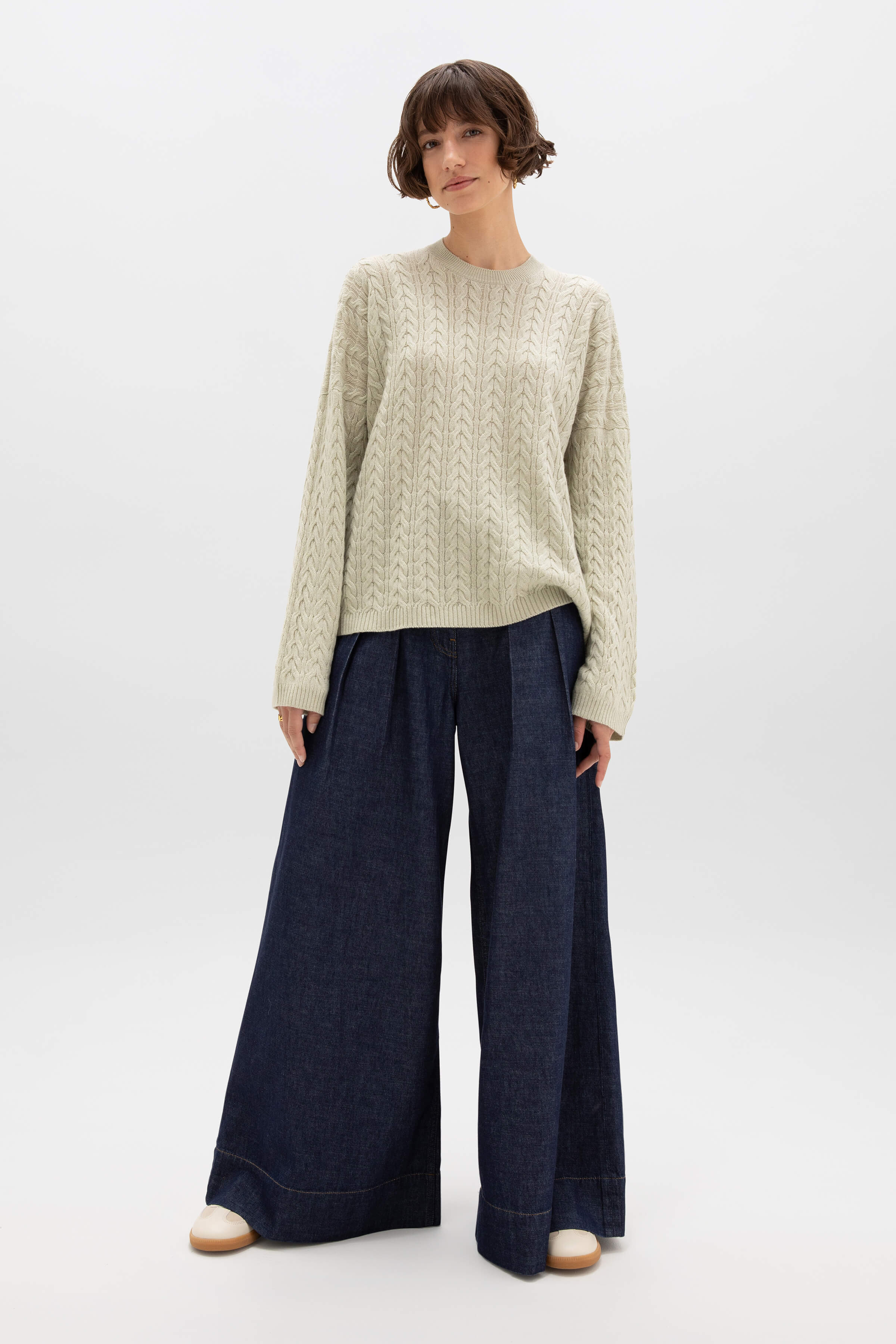 Cable Knit Light Green Cashmere Jumper