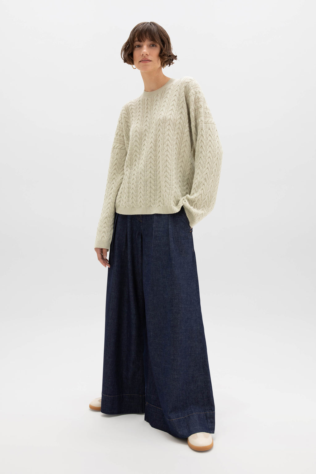 Cable Knit Light Green Cashmere Jumper