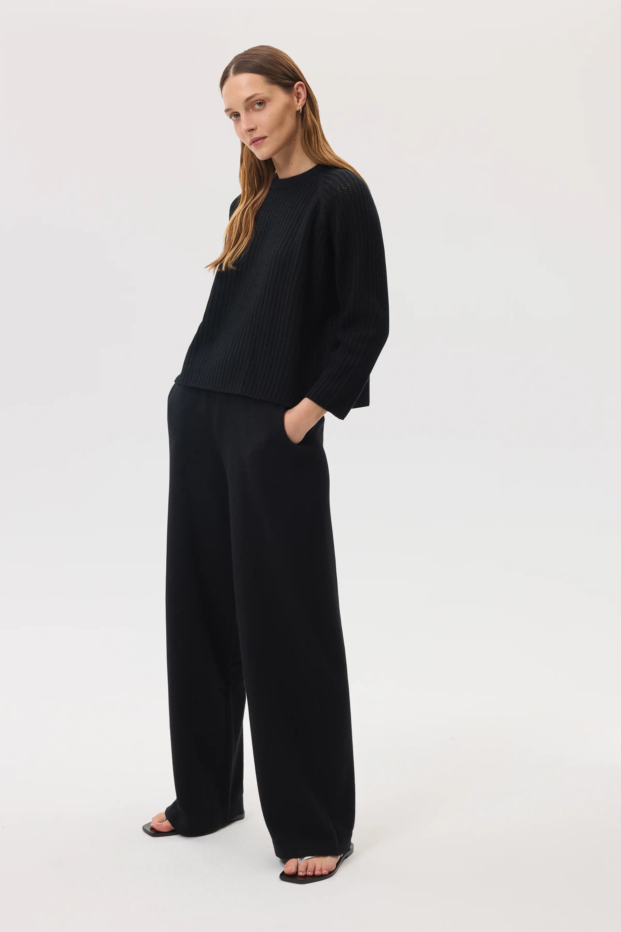Mesh Rib Cashmere Black Jumper