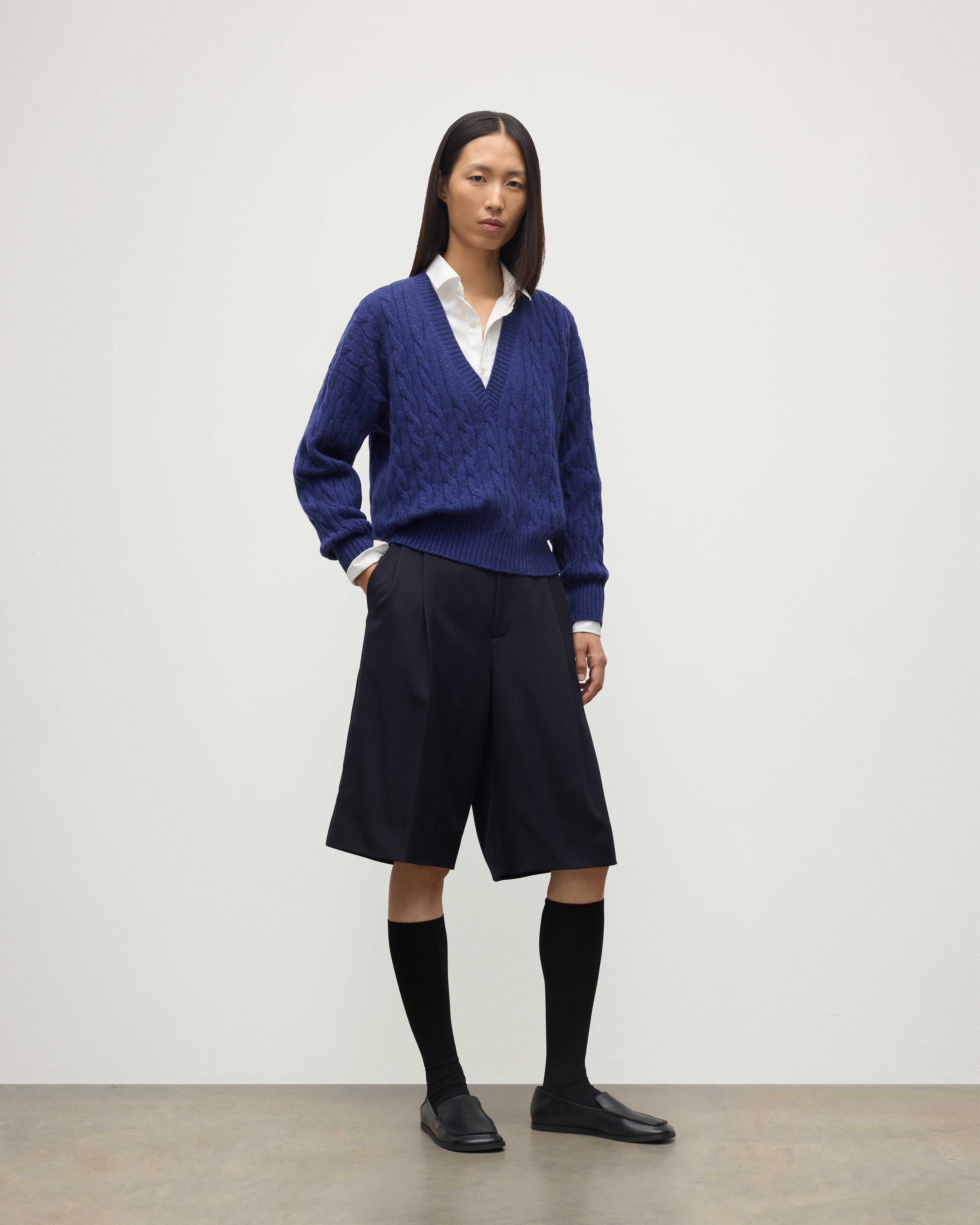 Kylesku Deep V Blue Cashmere Jumper