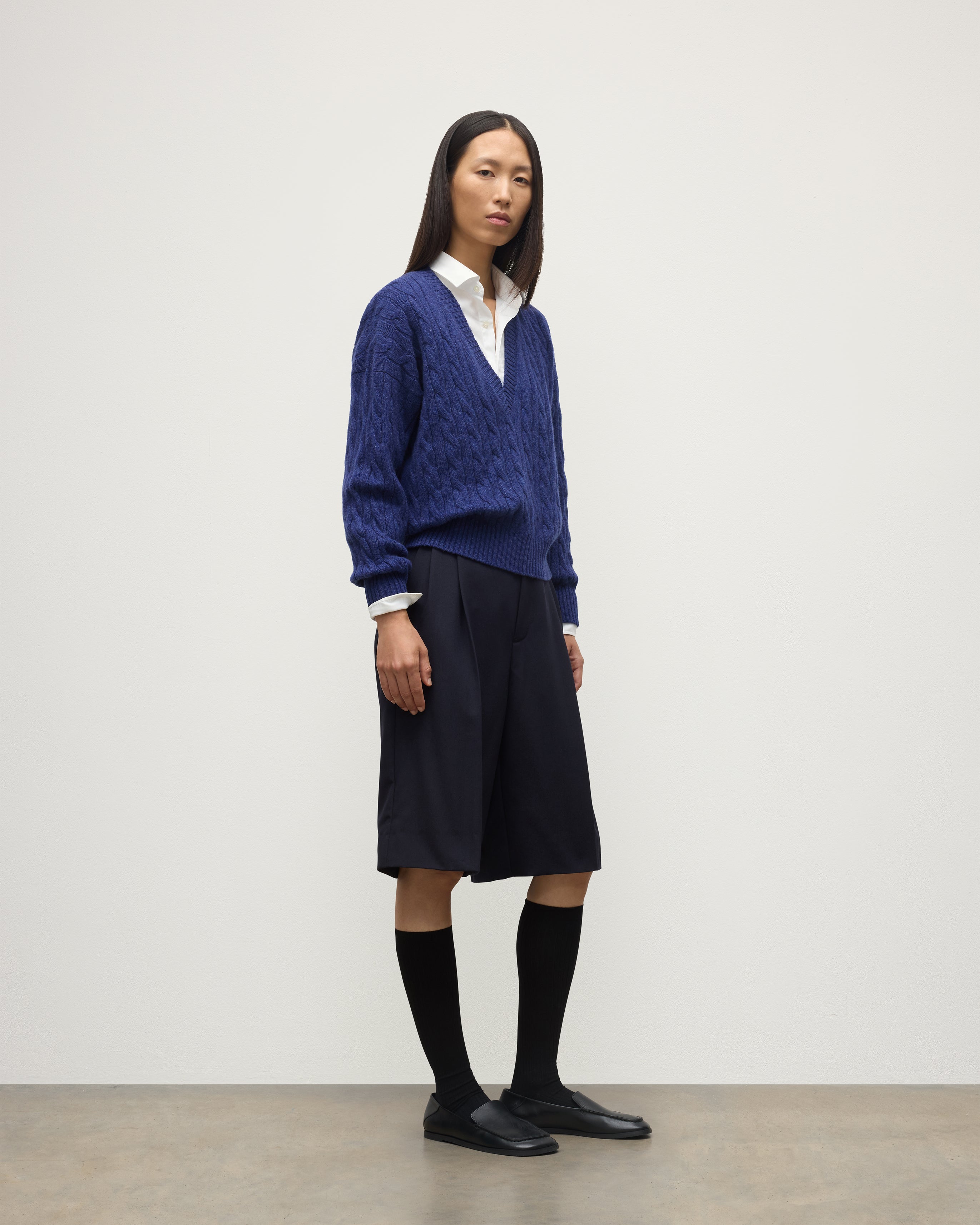 Kylesku Deep V Blue Cashmere Jumper