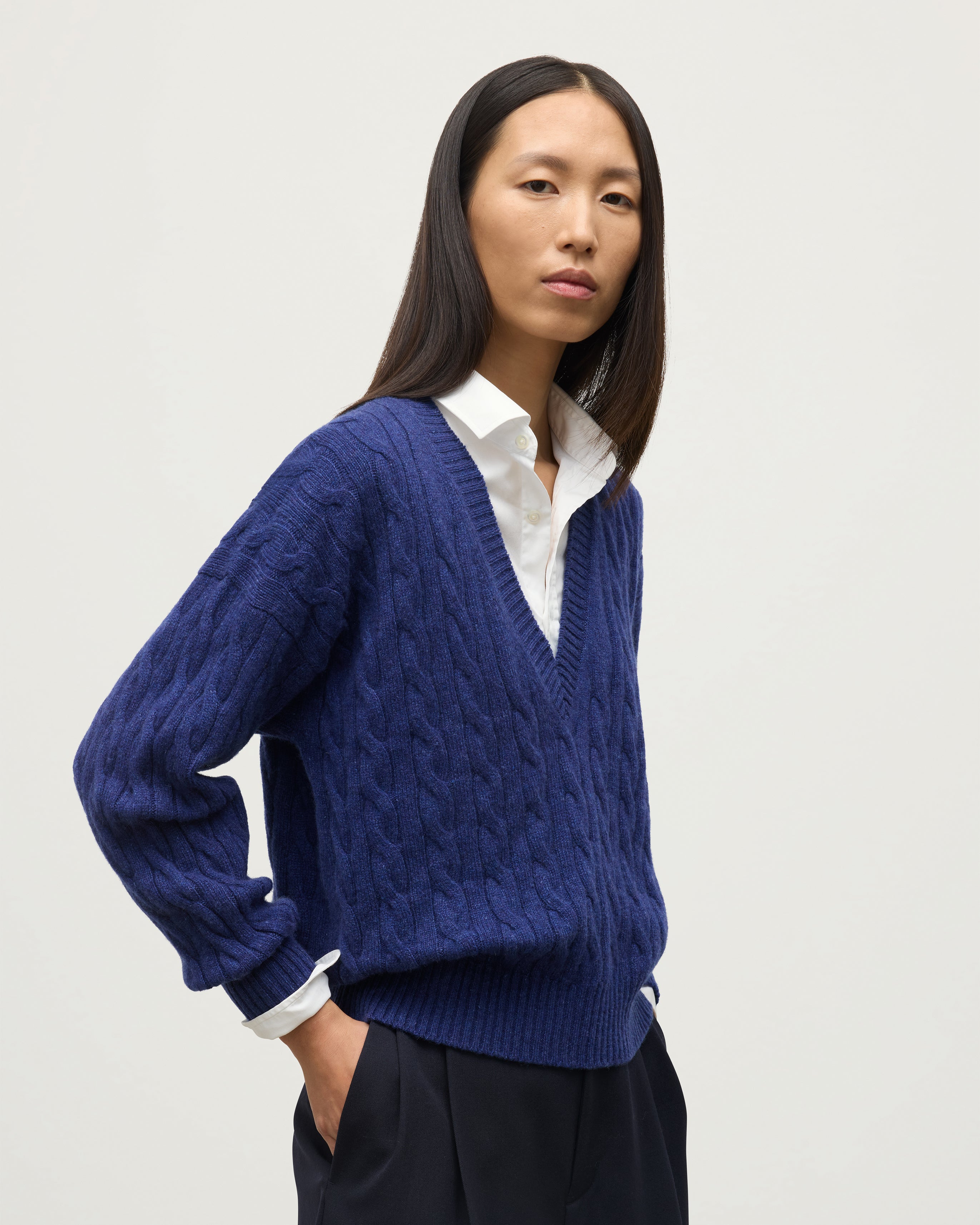 Kylesku Deep V Blue Cashmere Jumper