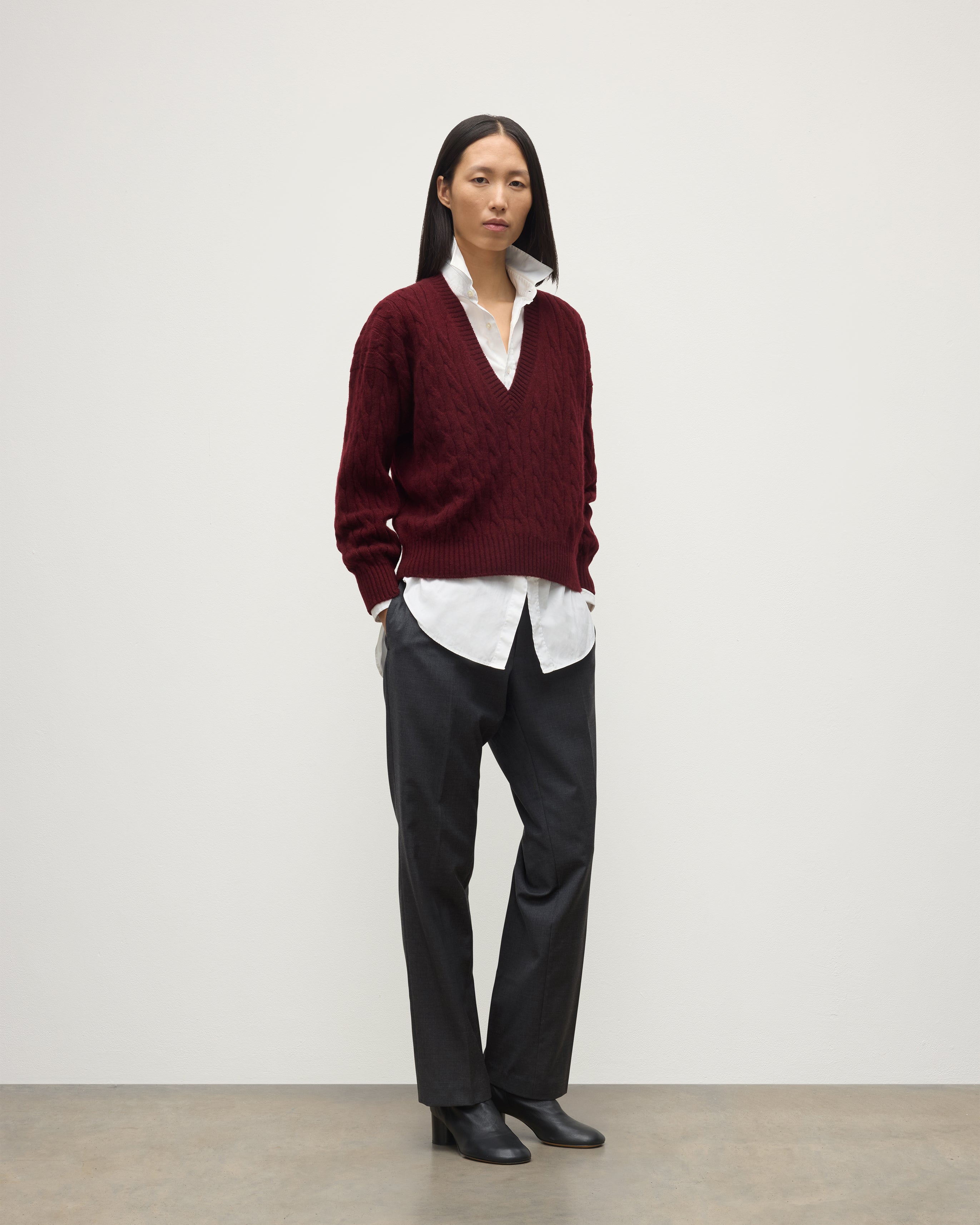 Kylesku Deep V Dark Red Cashmere Jumper
