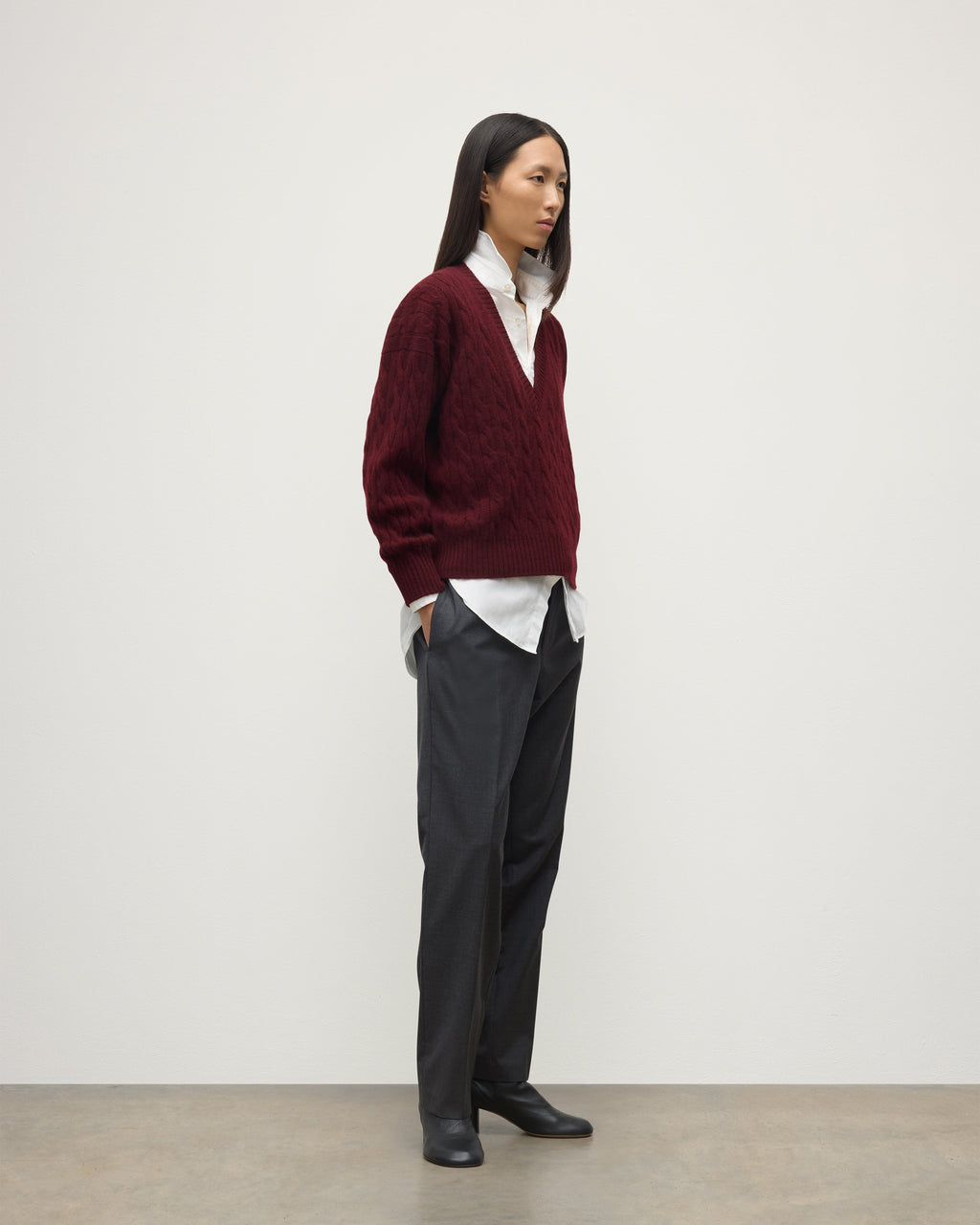 Kylesku Deep V Dark Red Cashmere Jumper