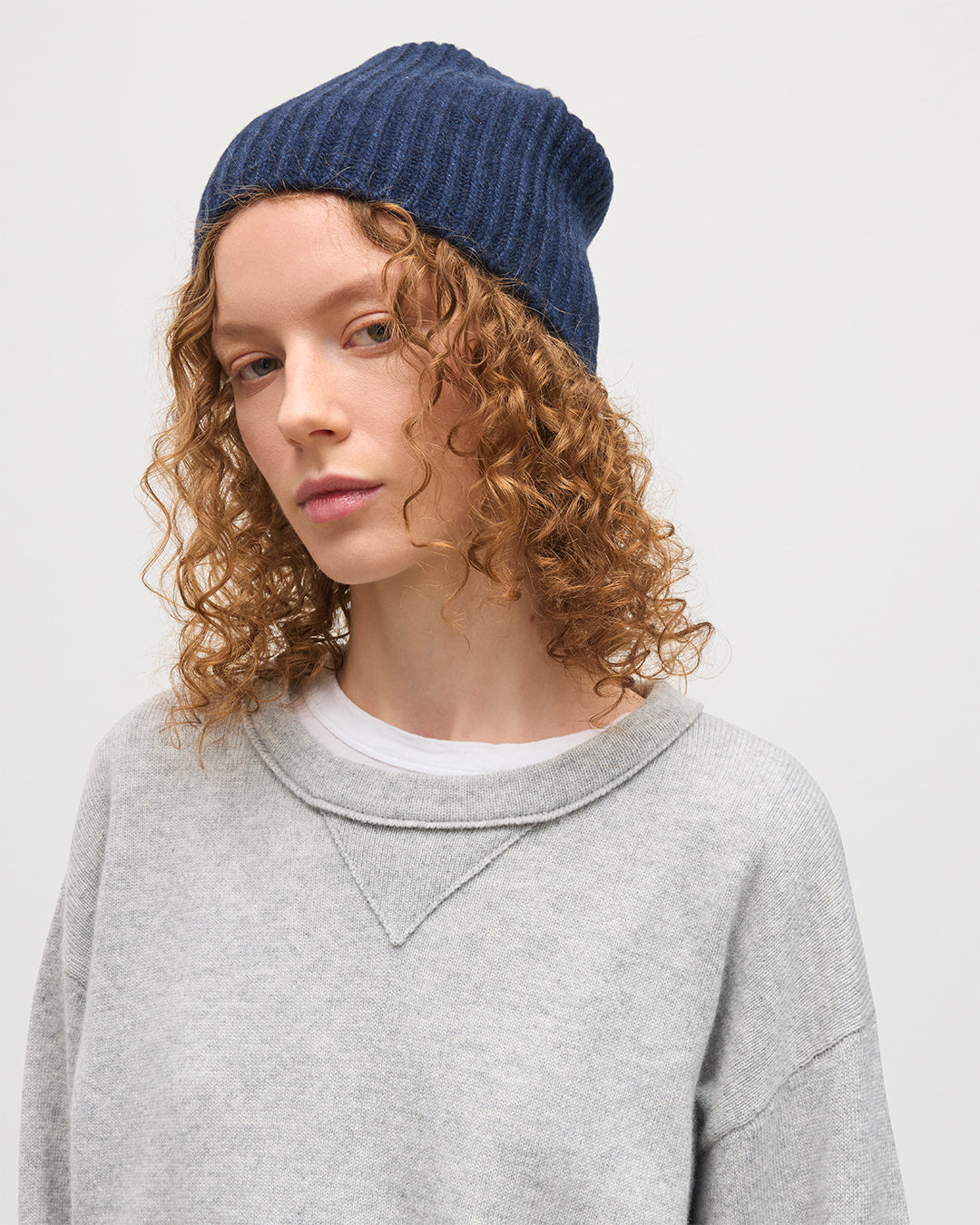 Lovat Navy Cashmere Hat