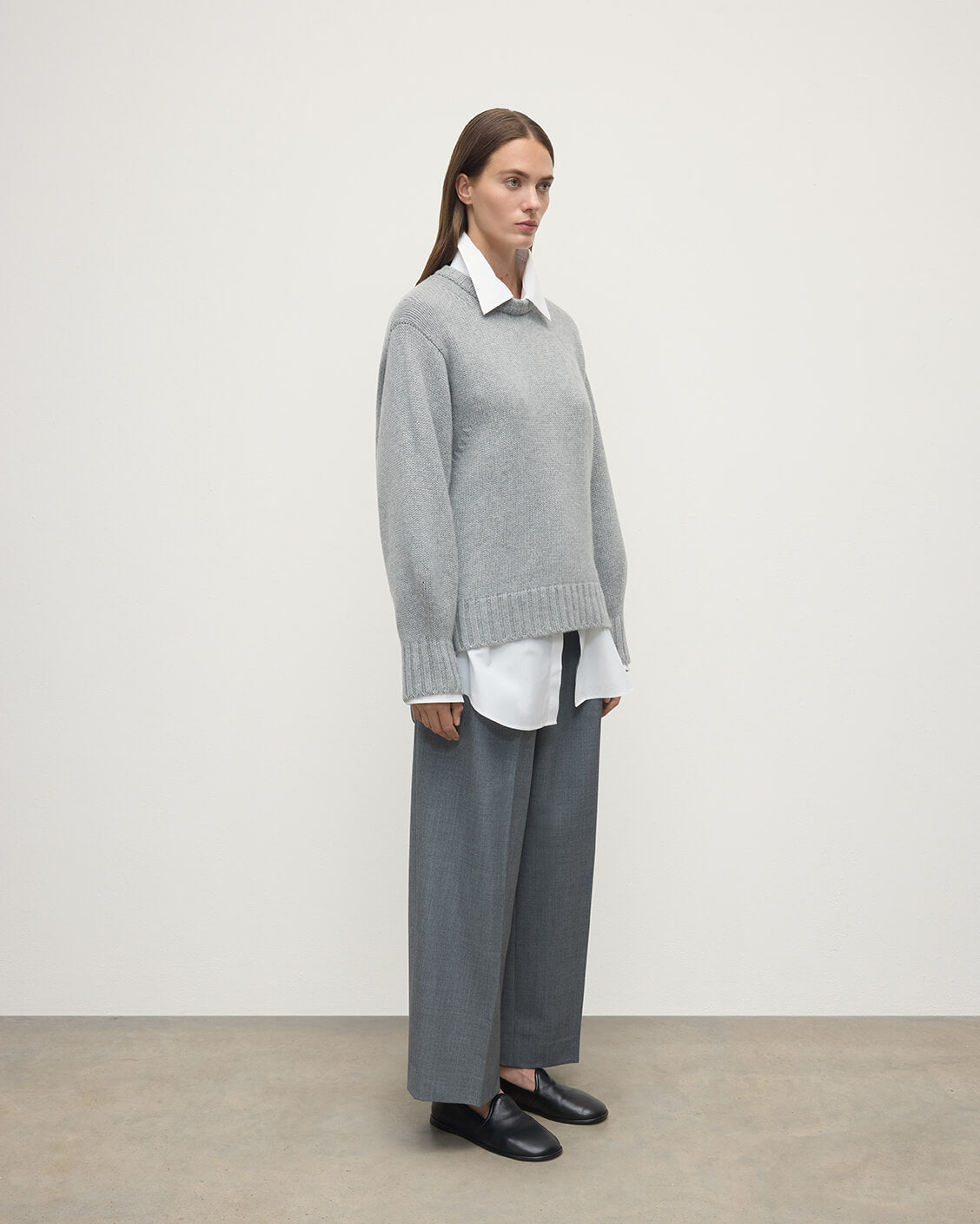 Relaxed Light Grey Cashmere Jumper