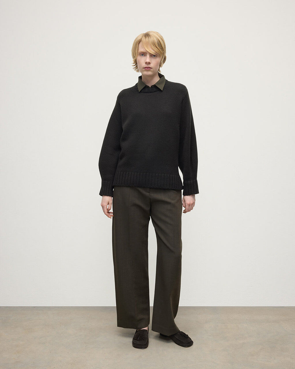 Relaxed Dark Grey Cashmere Jumper