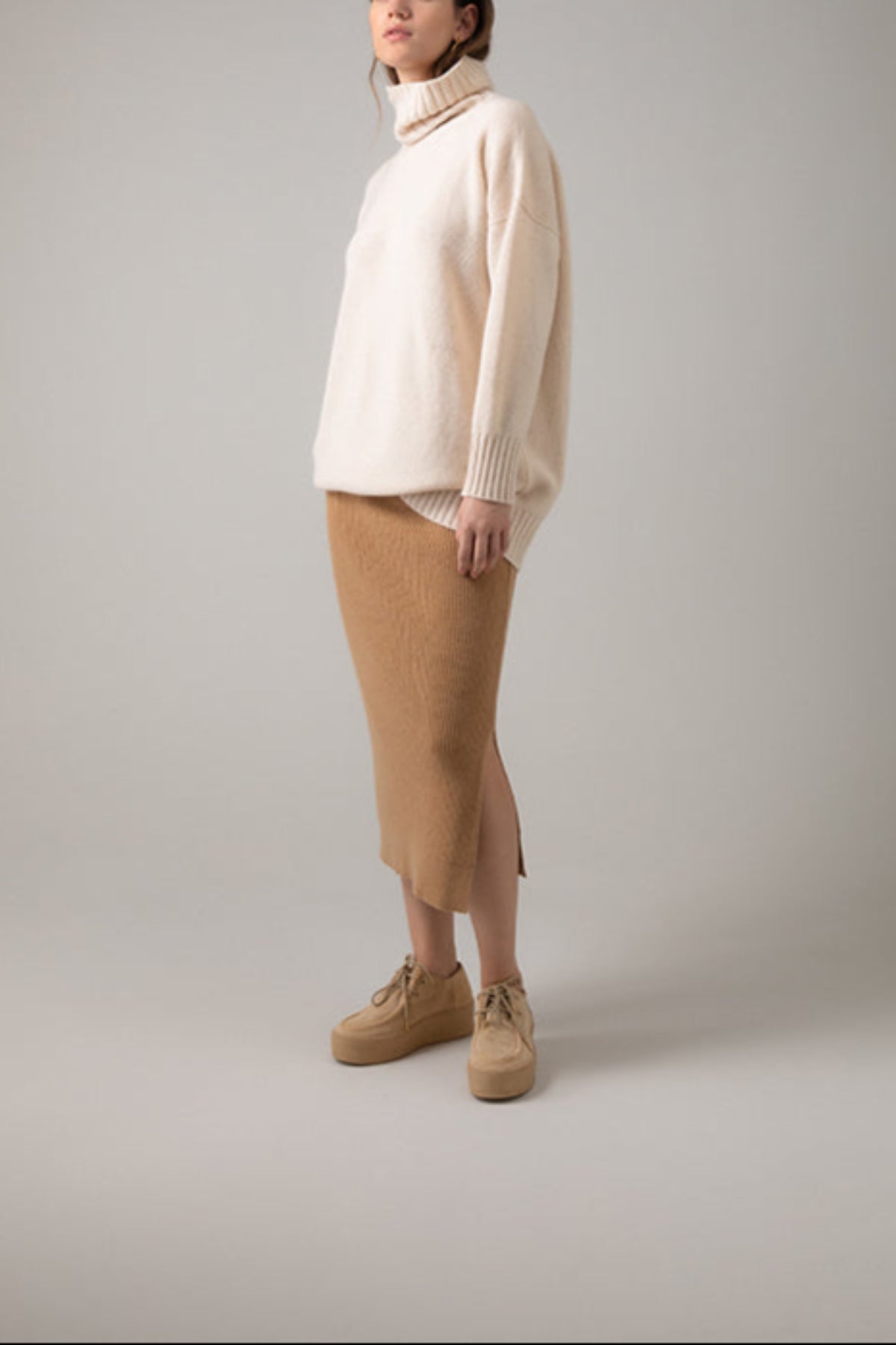 Camel Ribbed Cashmere Tube Skirt