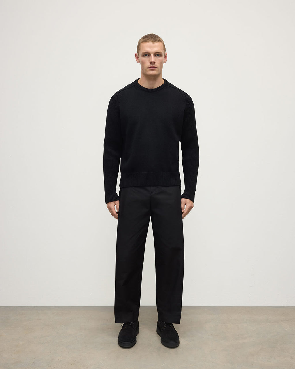 Ribbed Black Cashmere Jumper