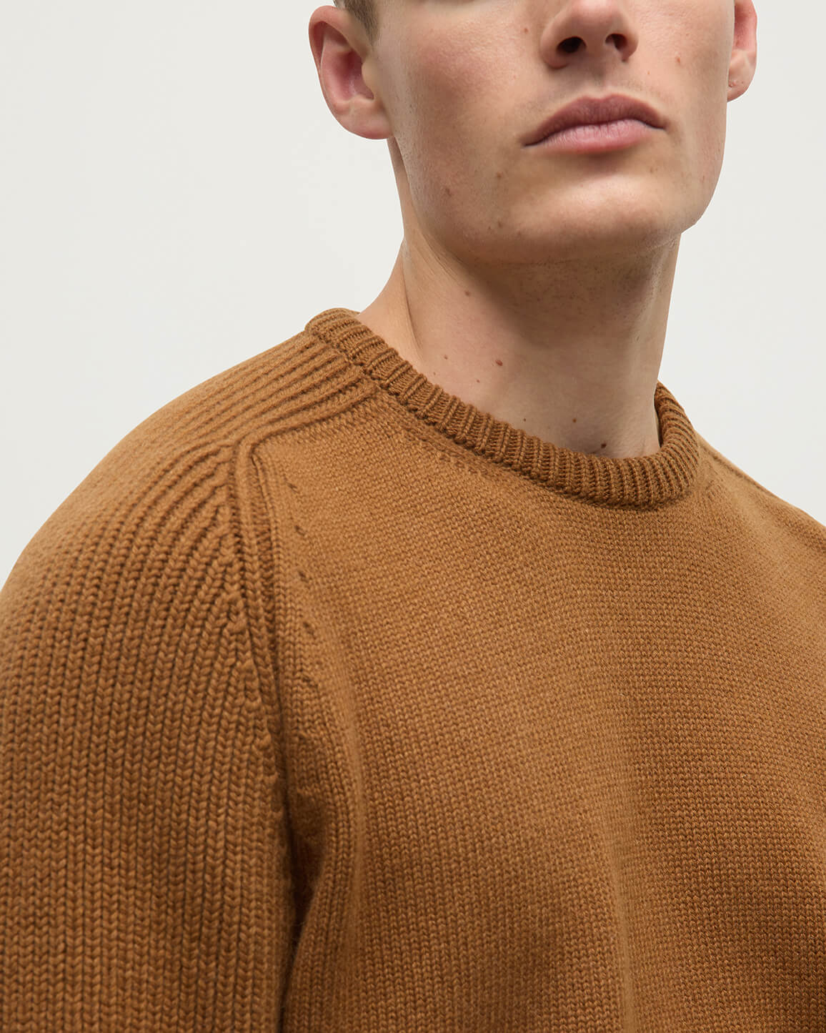 Ribbed Dark Camel Cashmere Jumper
