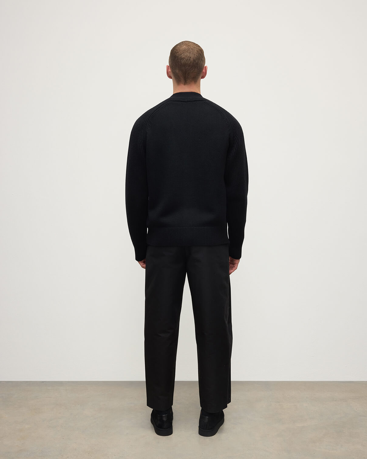 Ribbed Cashmere Black Cardigan