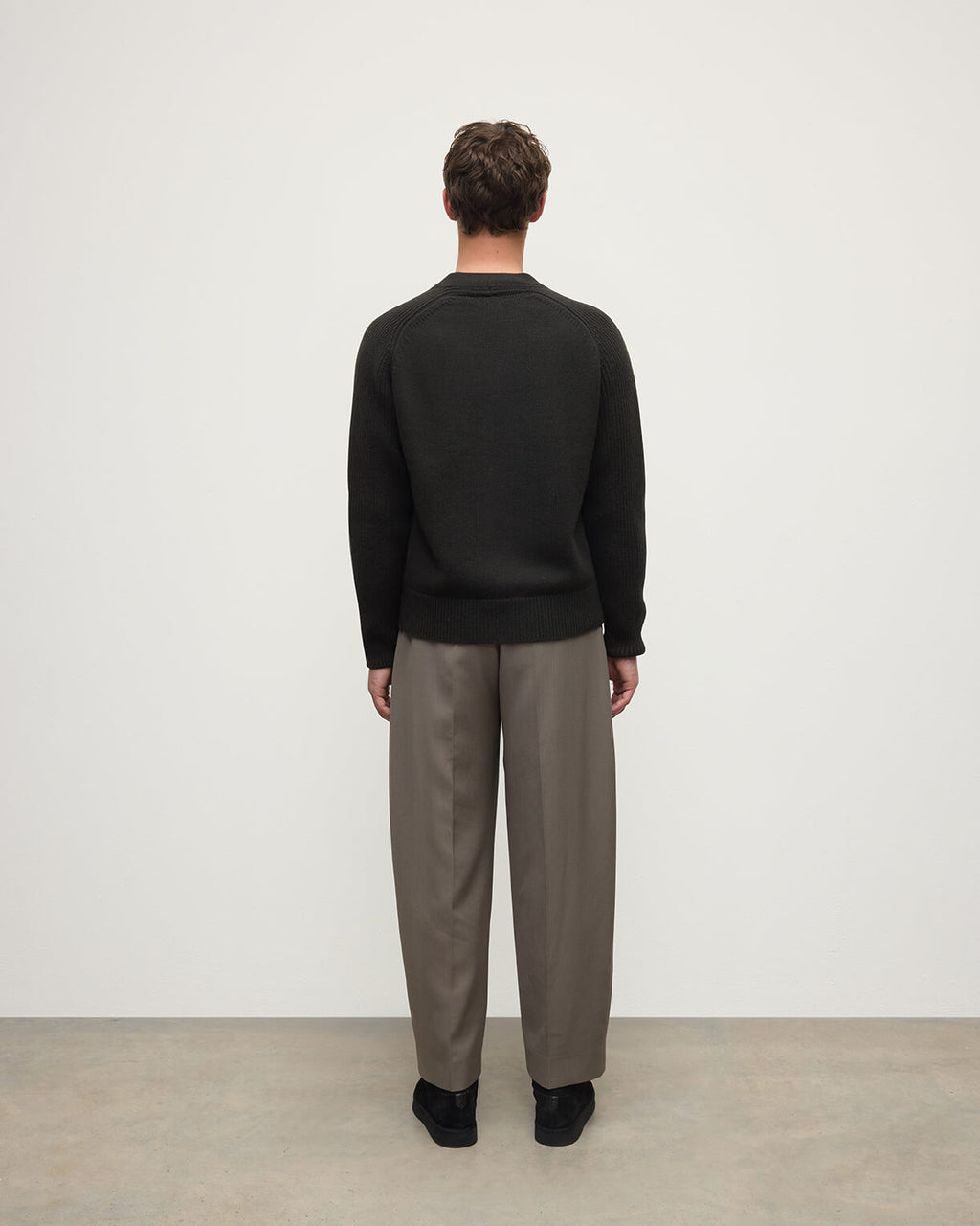 Ribbed Cashmere Dark Grey Cardigan