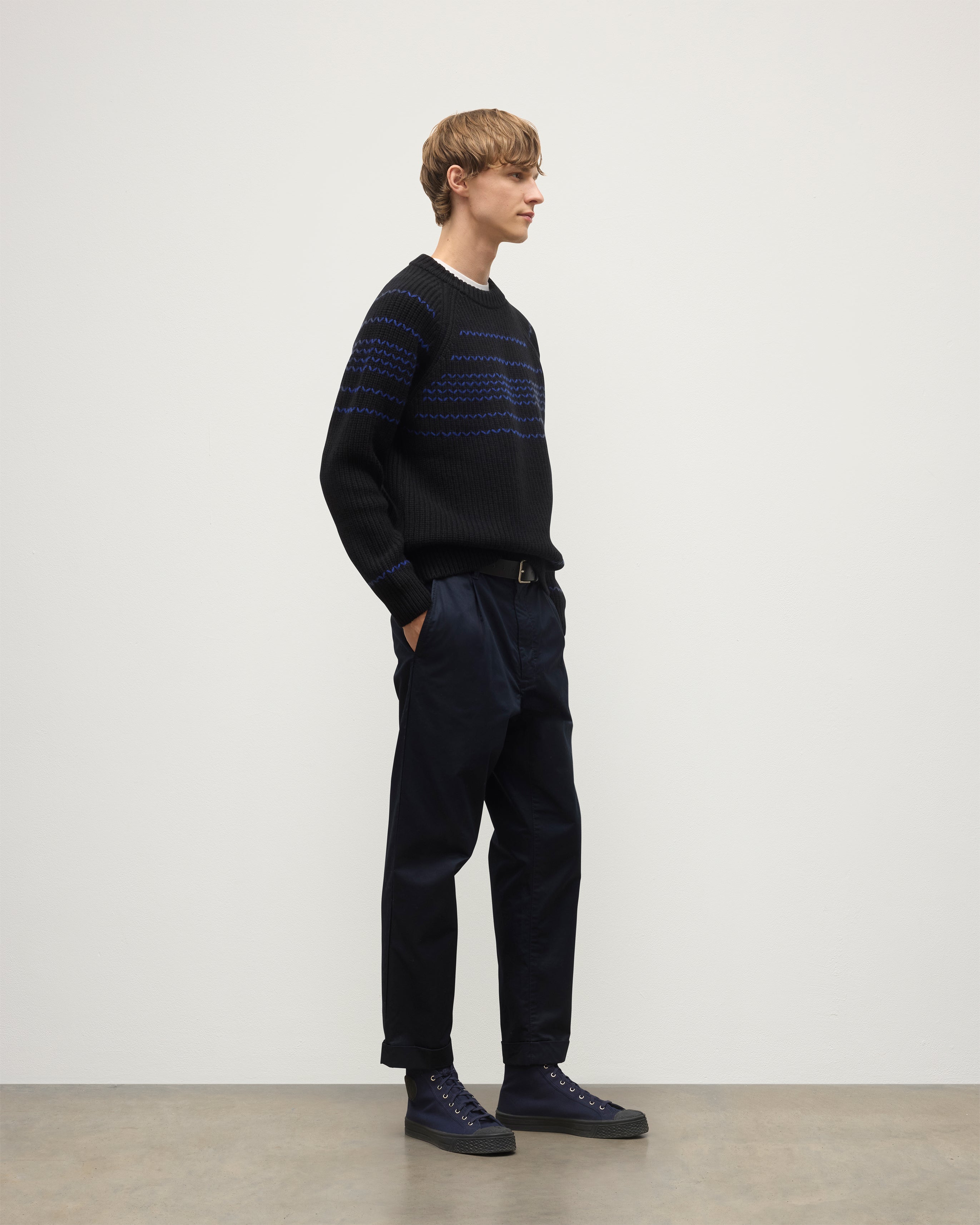 Summit Black & Blue Cashmere Jumper