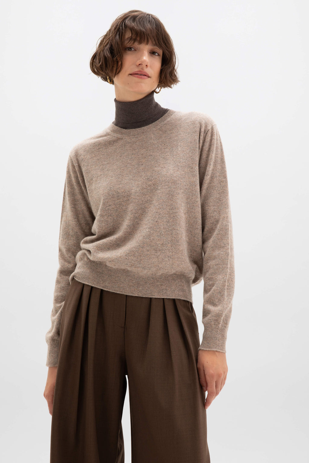 Classic Light Brown Cashmere Round Neck