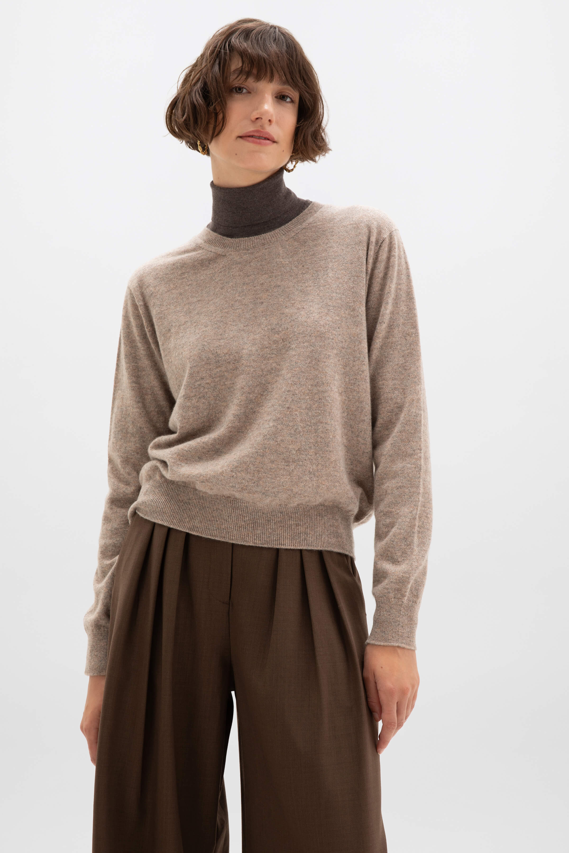 Classic Light Brown Cashmere Round Neck