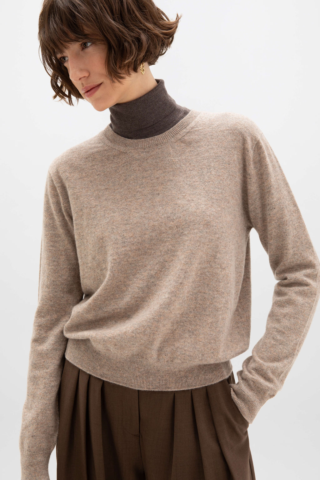 Classic Light Brown Cashmere Round Neck