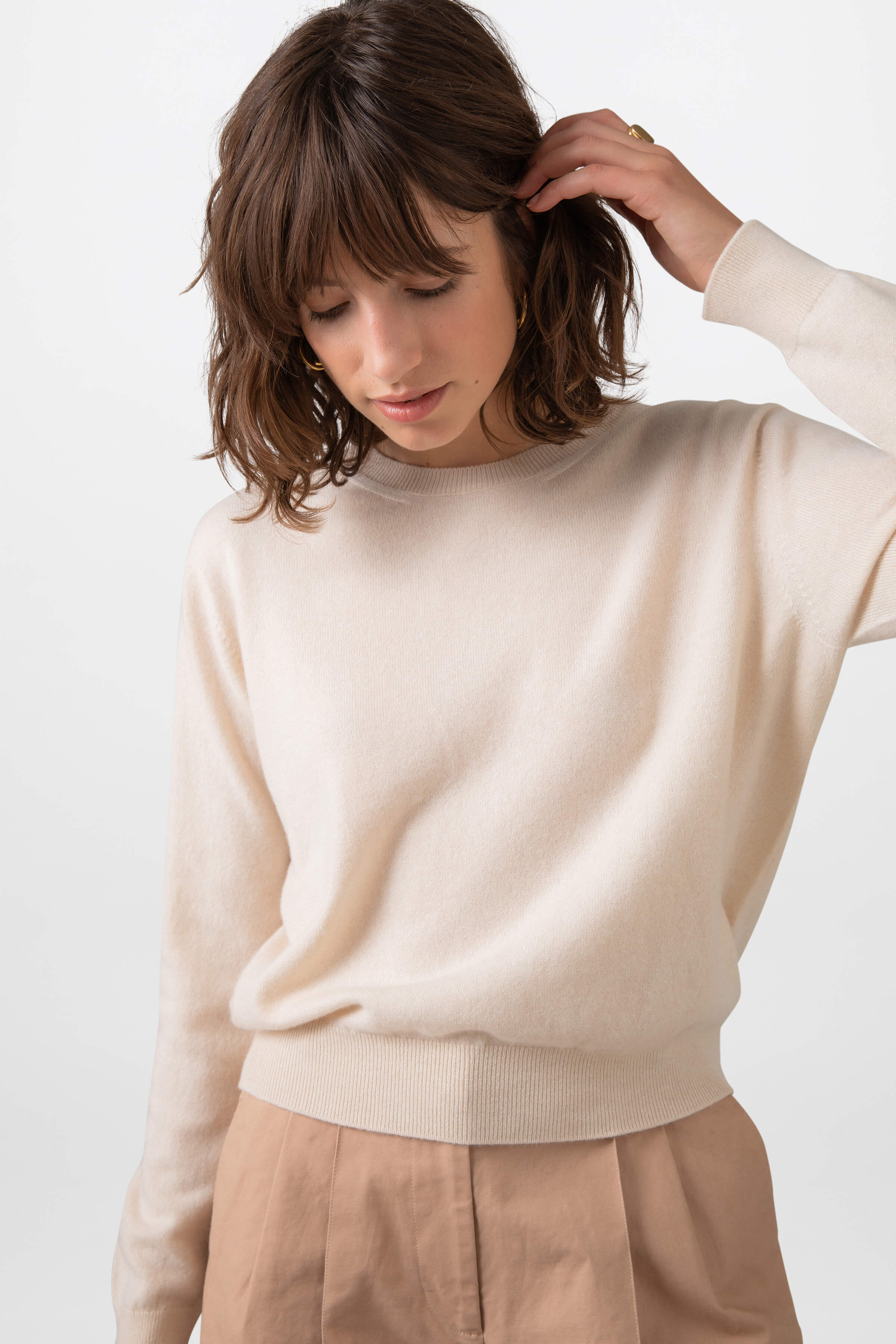 Cream Cashmere Round Neck Jumper