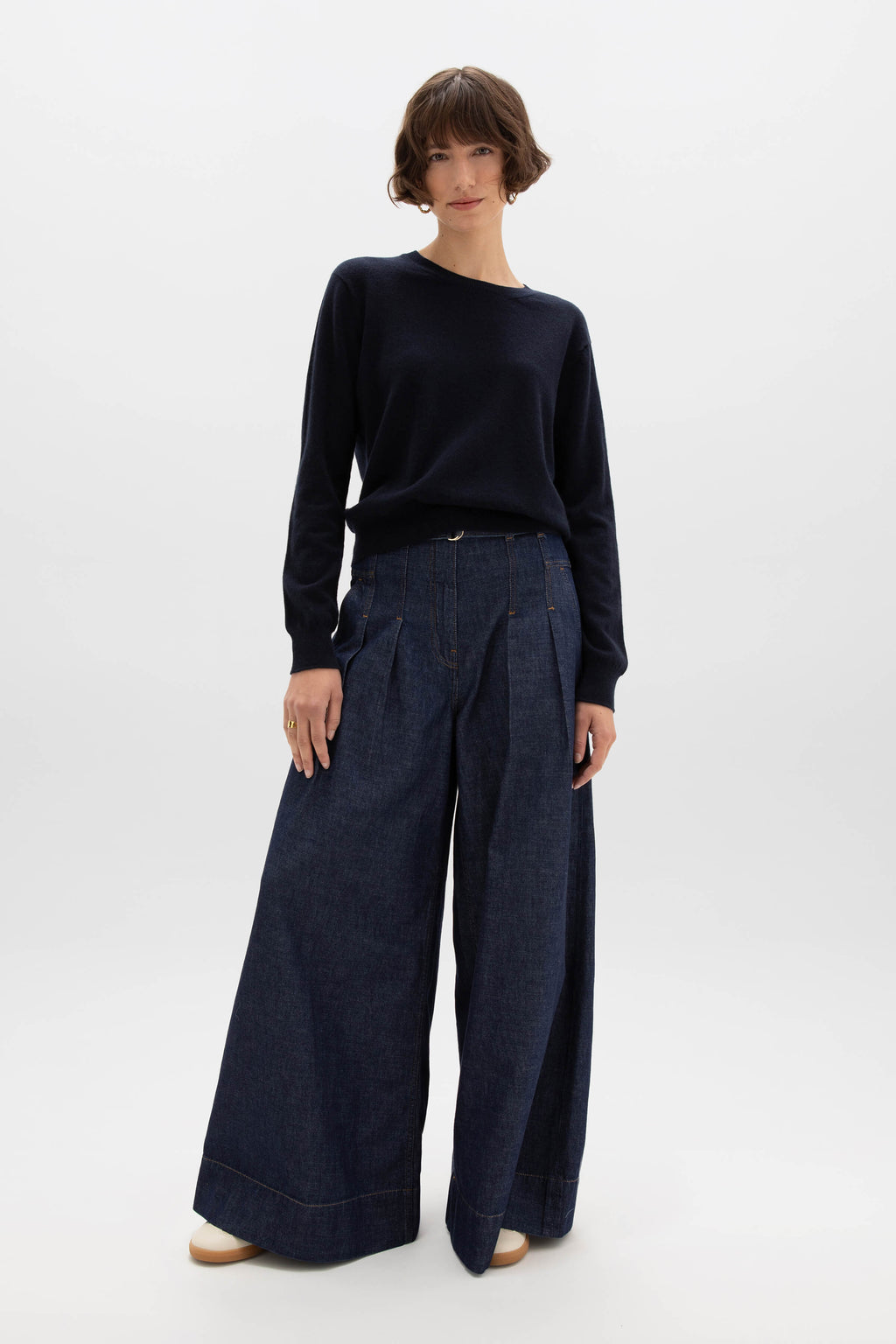 Classic Cashmere Dark Navy Round Neck Jumper