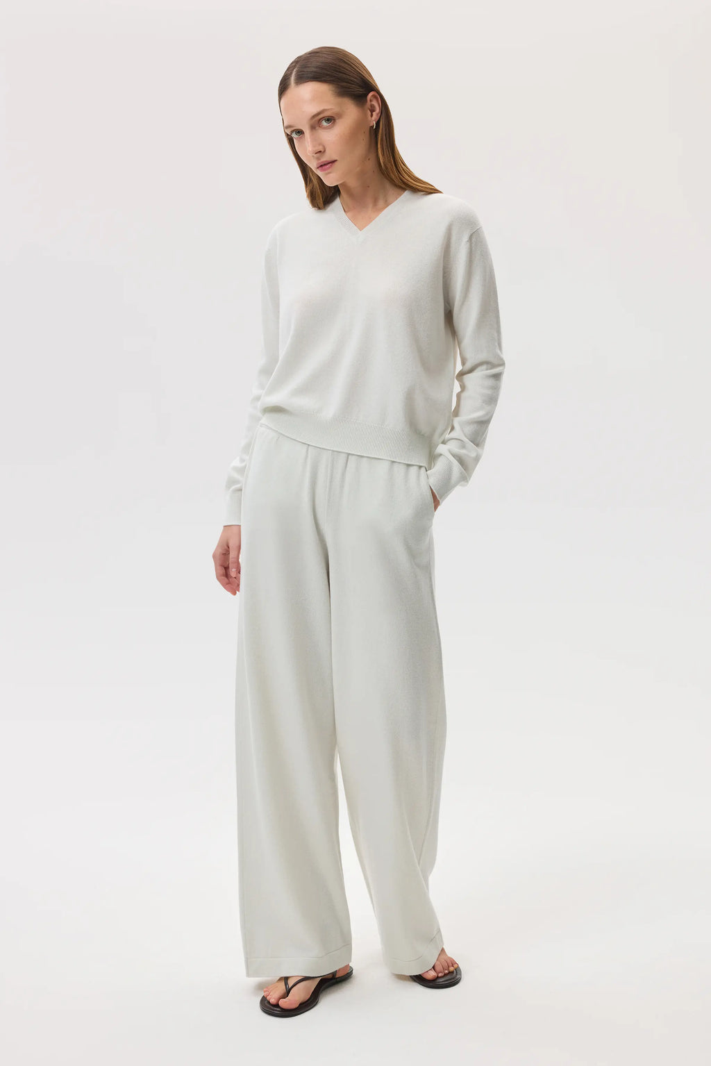 Cashmere White V Neck Jumper