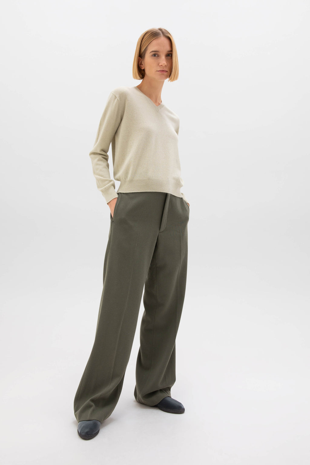 Light Green Cashmere V Neck Jumper