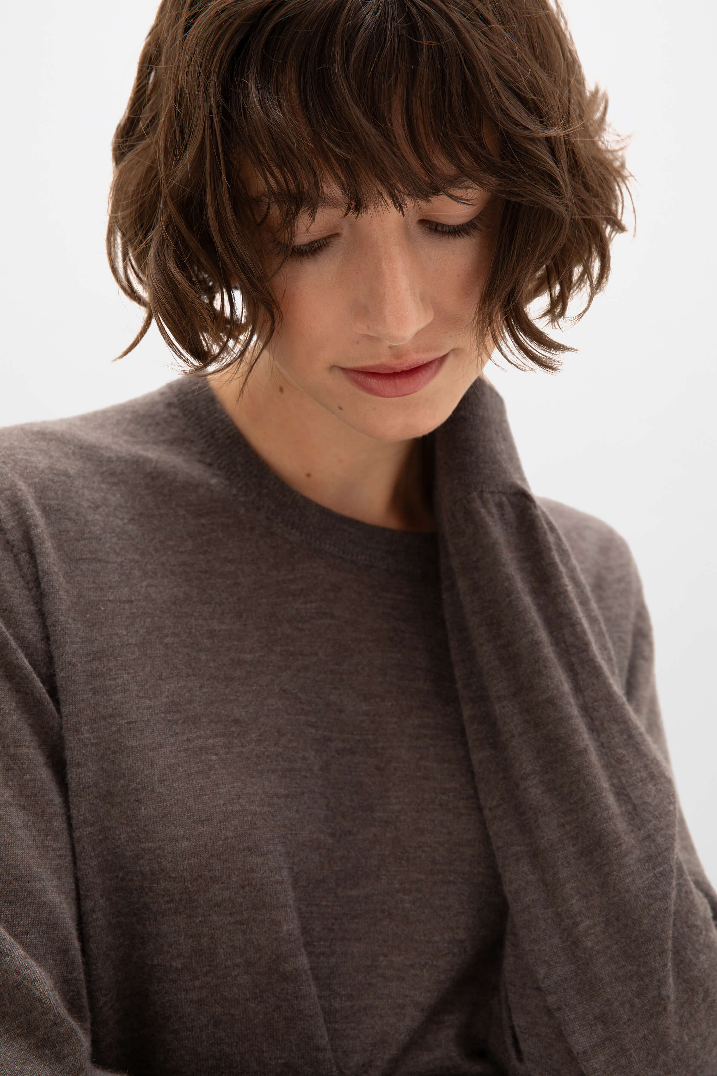 Superfine Cashmere Round Neck Brown Jumper