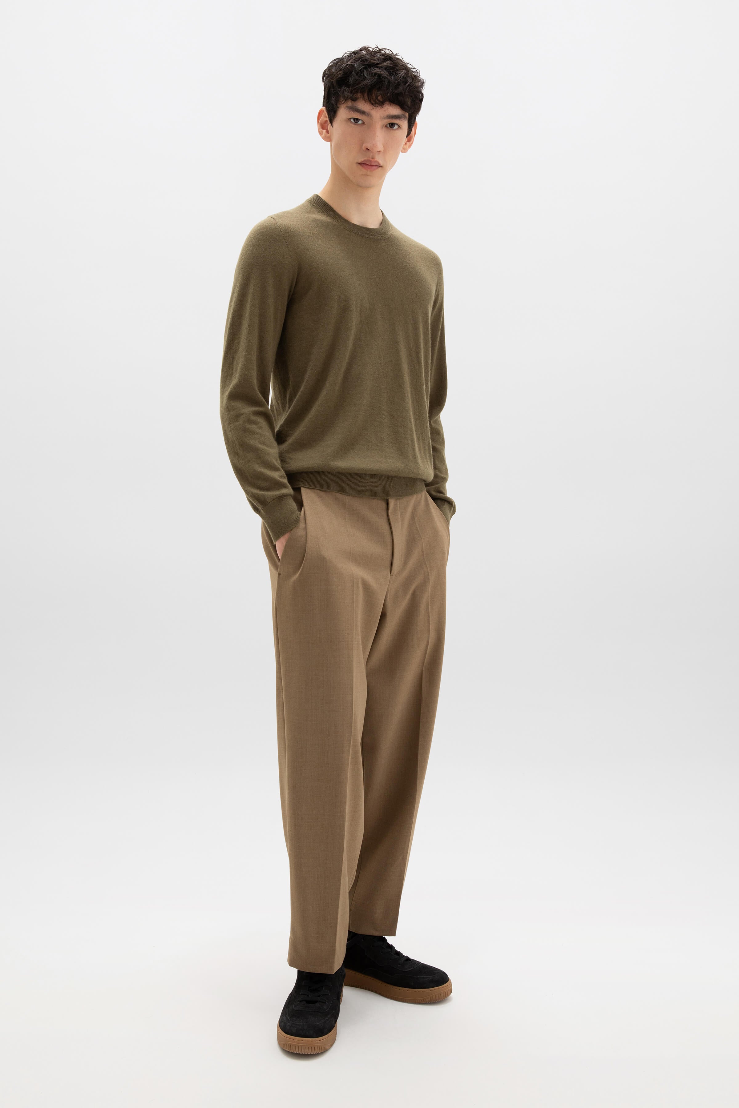 Superfine Cashmere Round Neck Olive Green Jumper