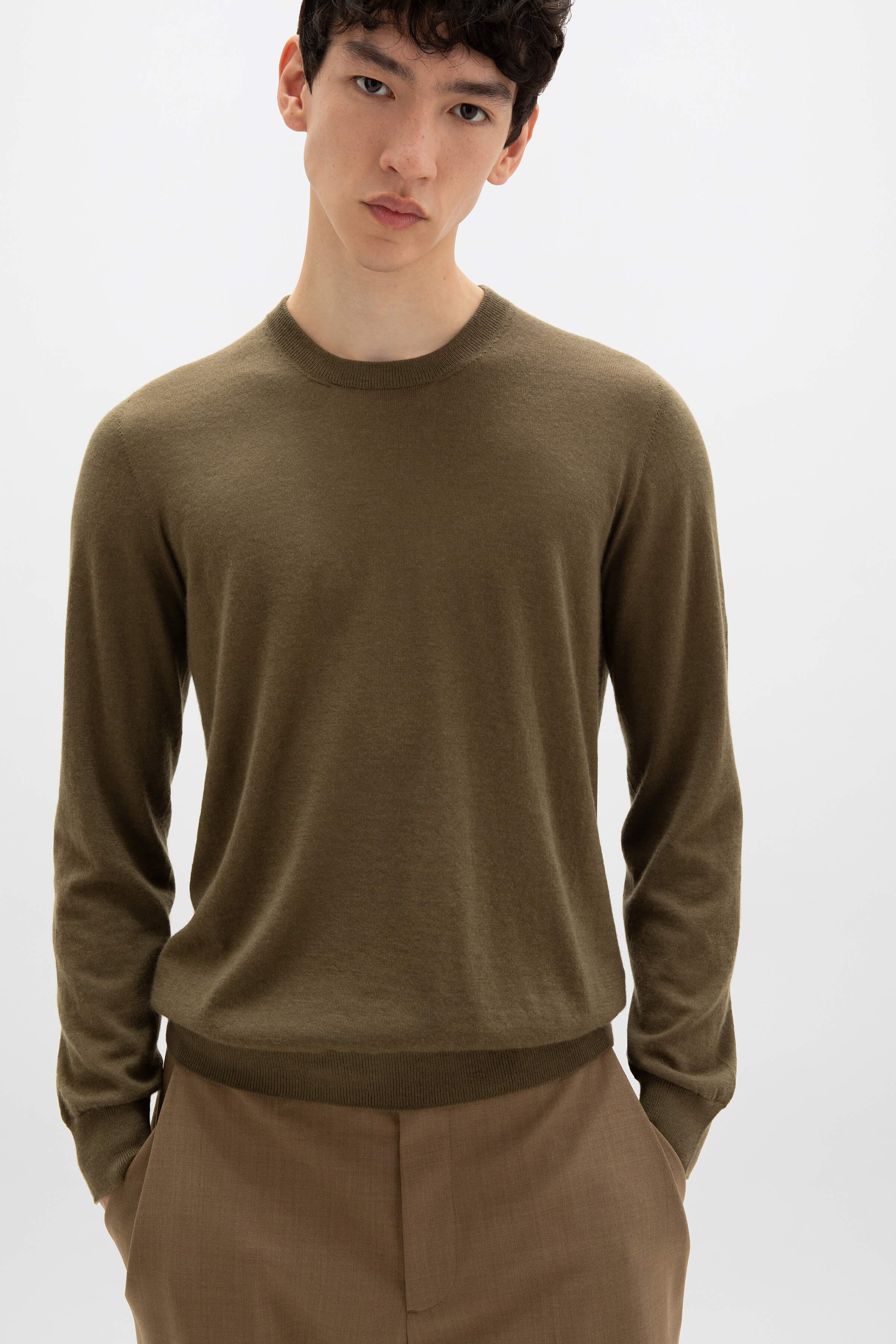 Superfine Cashmere Round Neck Olive Green Jumper