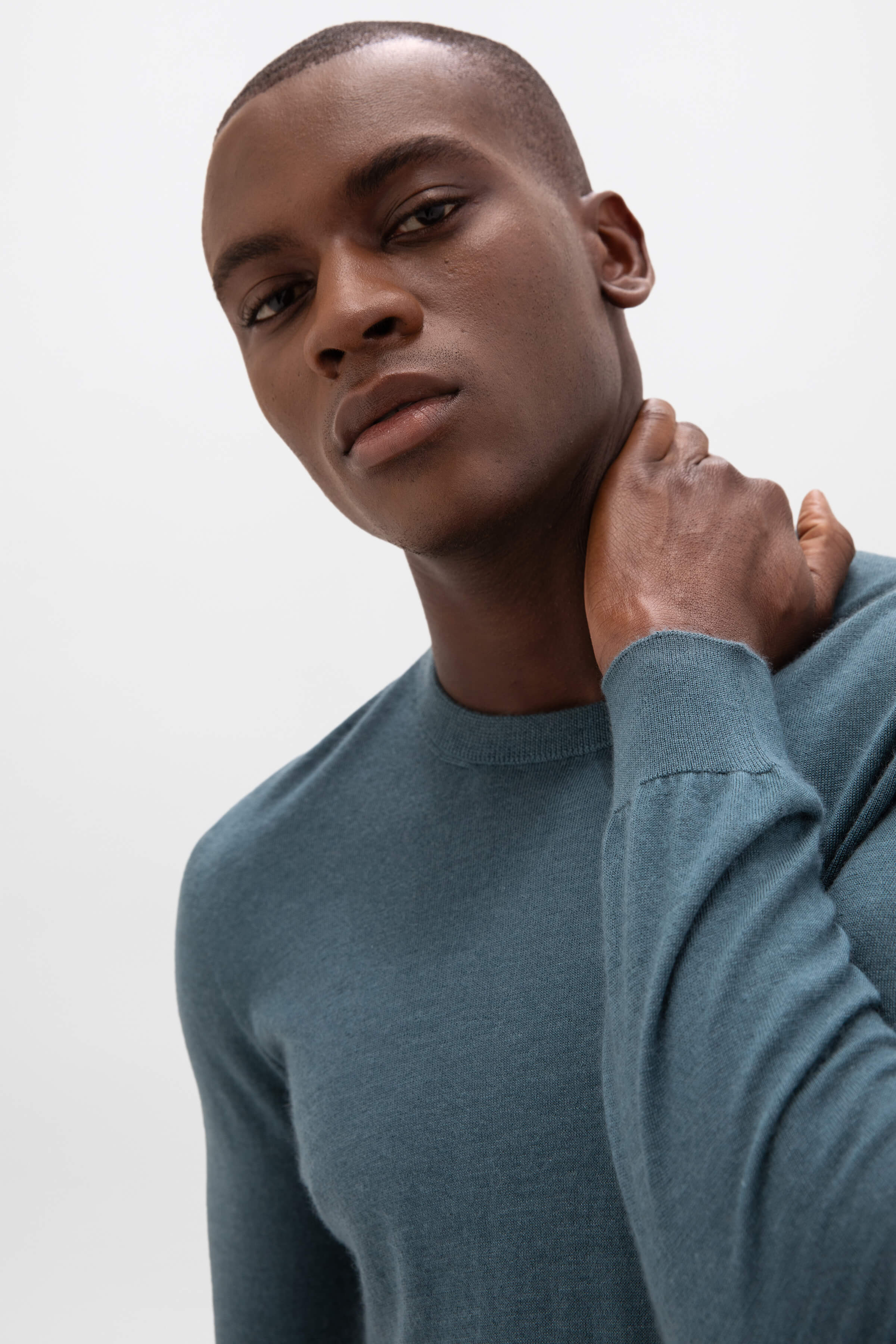 Superfine Cashmere Round Neck Blue Jumper