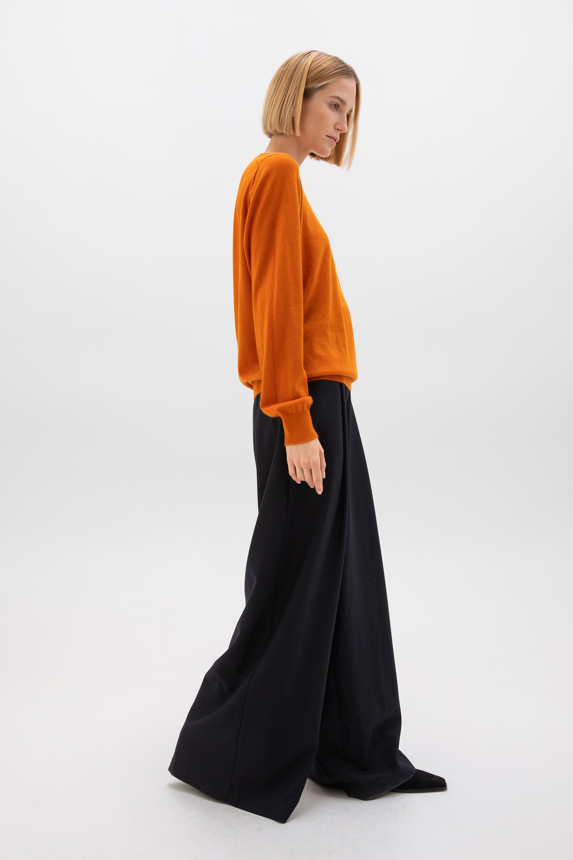 Superfine Cashmere Orange Round Neck Jumper